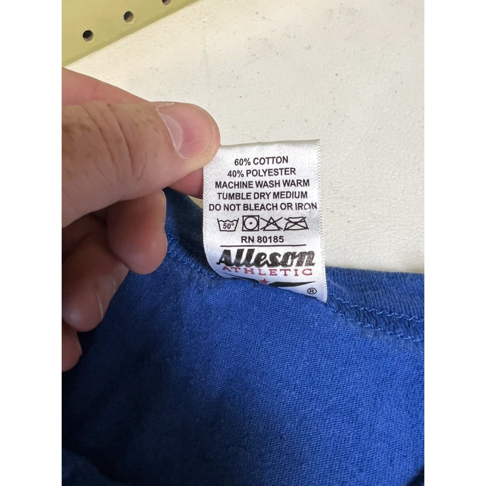 Vintage VINTAGE Alleson Athletic Bintage Clarendon Cyclones Highschool Sports Jersey Shirt Blue Sleeveless Medium Women Plus T-Shirt Size M / US 6-8 / IT 42-44 - 3 Thumbnail