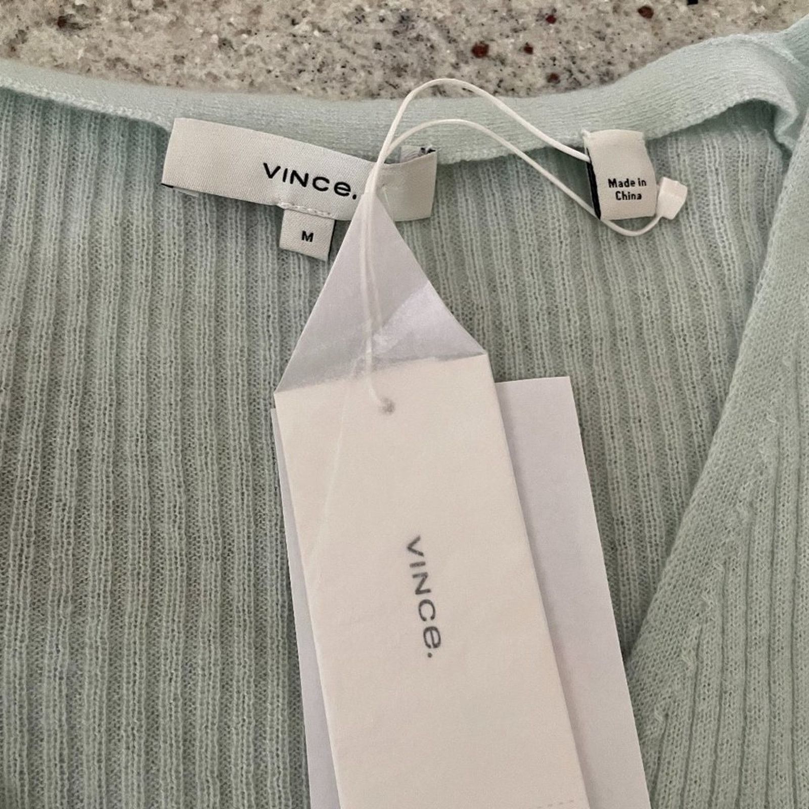 Vince V-Neck Slim Rib Cashmere Sweater from VINCE Size M / US 6-8 / IT 42-44 - 5 Thumbnail