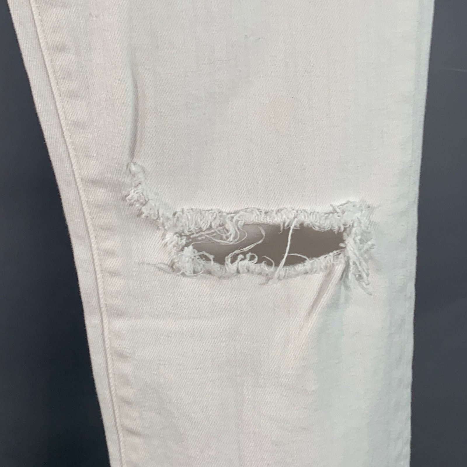 Frame FRAME Rips White Twill Cotton Distressed Low Rise Skinny Size US 29 - 2 Thumbnail