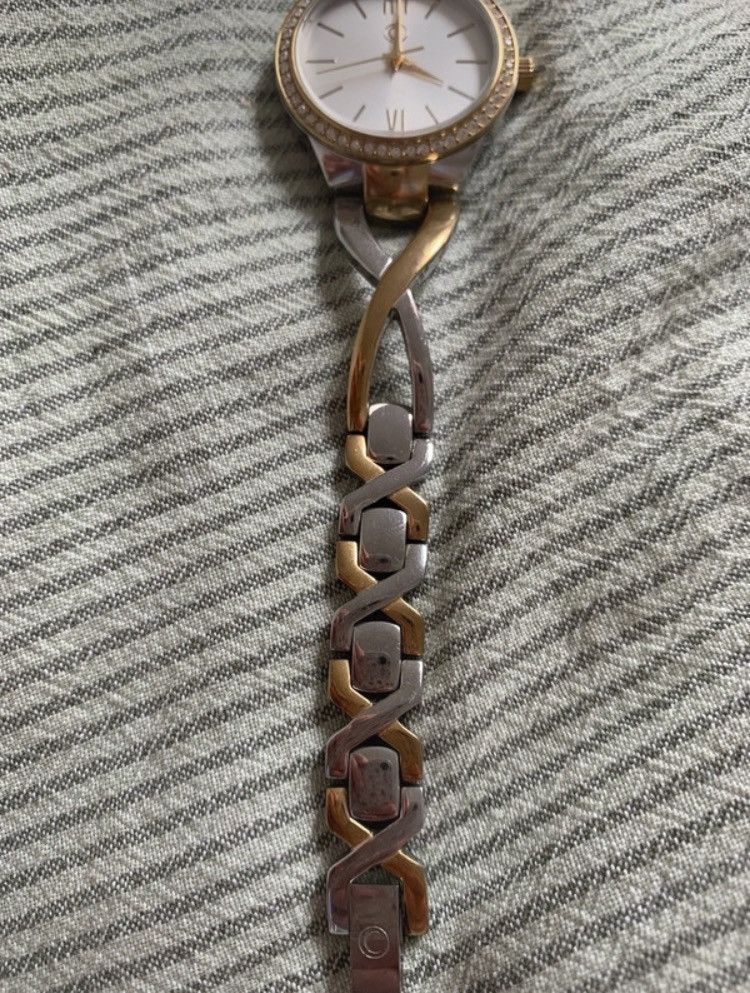 Other Silver Watch For Women Size ONE SIZE - 3 Thumbnail