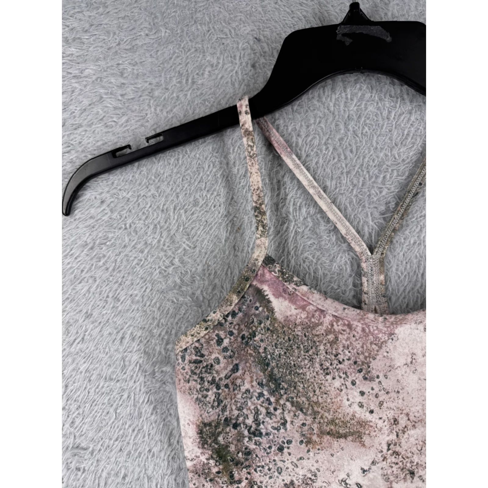 Lululemon Lululemon Shirt Women 2 Pink Power Y Tank Luon Sugar Crush Multi Yoga Gym W1J64S Size XS / US 0-2 / IT 36-38 - 3 Thumbnail