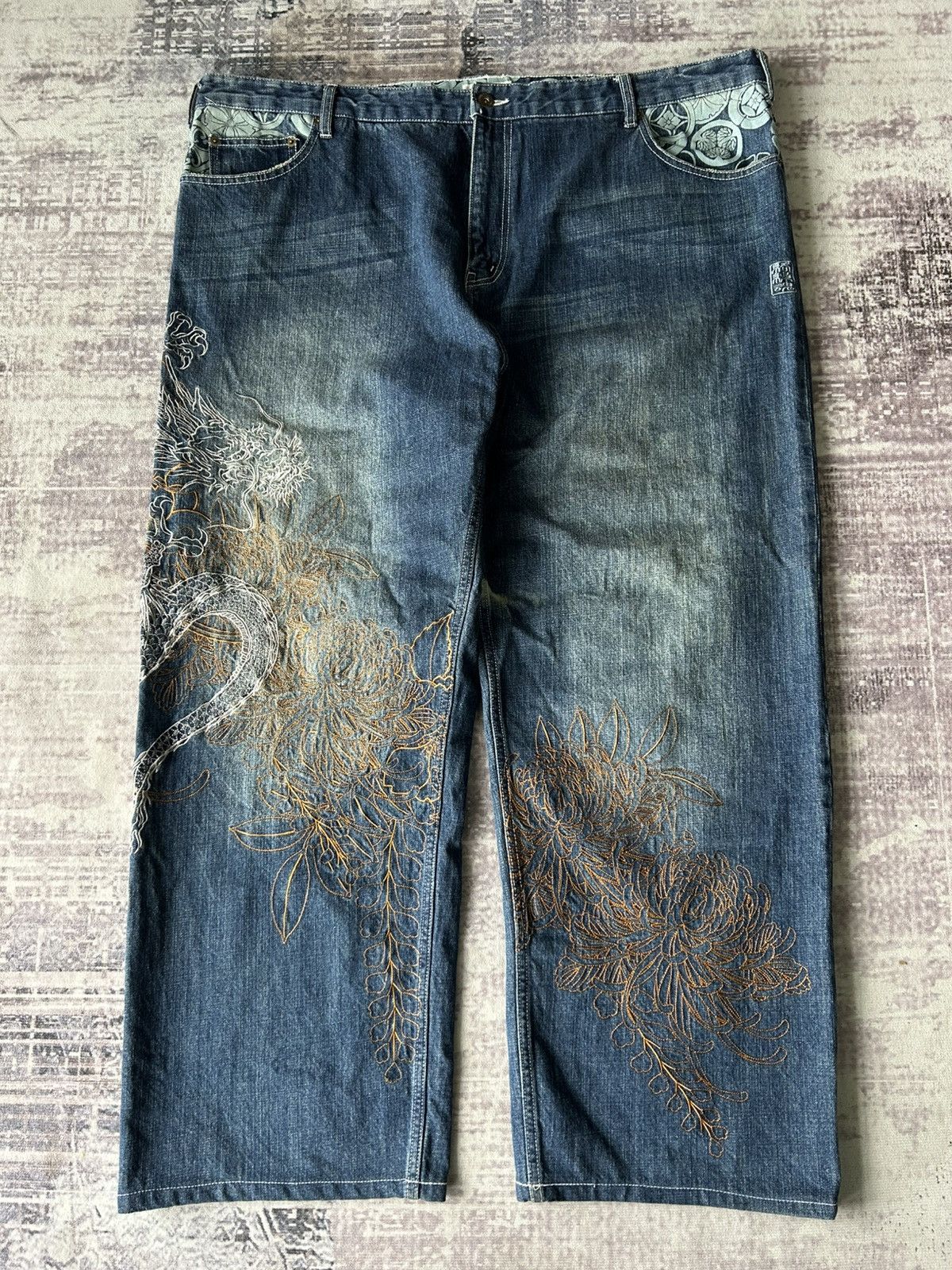 Karakuri Tamashii Overprint Dragon Embroidery Karakuri Jeans Size US 44 / EU 60 - 2 Thumbnail