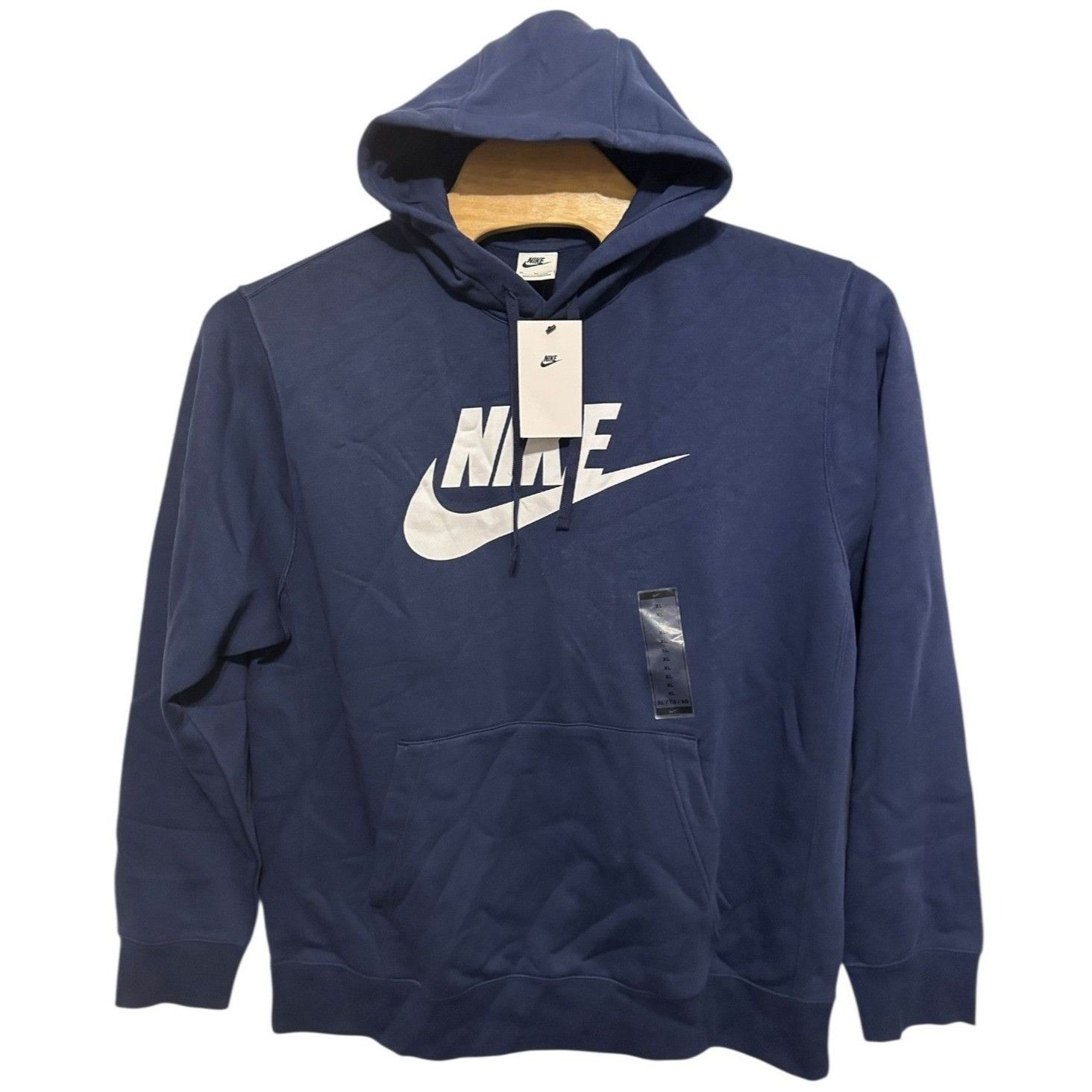 Nike Nike Club Fleece Logo Graphic Pullover Hoodie Sweatshirt Men Size US XL / EU 56 / 4 - 8 Thumbnail