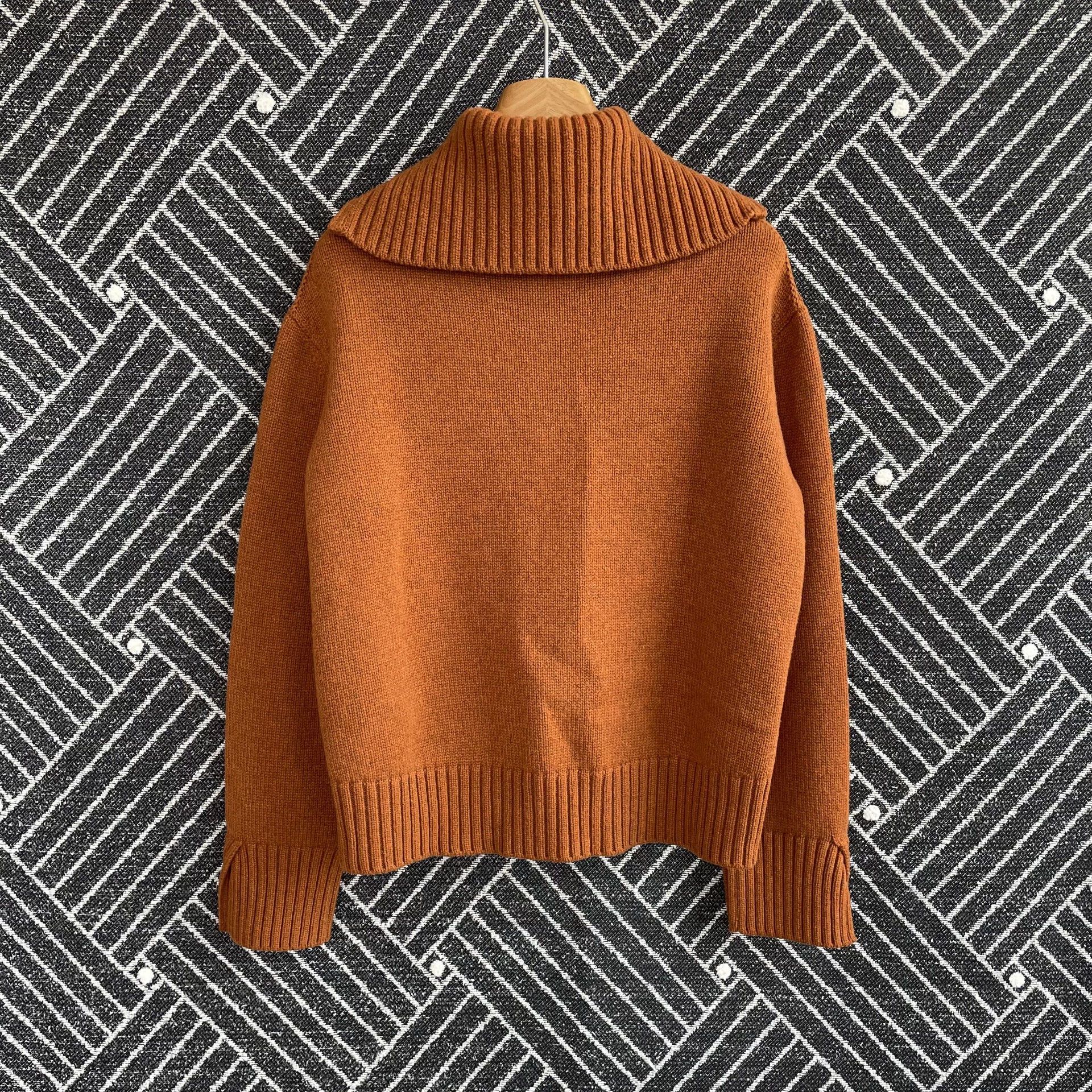 Loro Piana Loro Piana Collared LS Crew Sweater Women's Caramel XS Size XS / US 0-2 / IT 36-38 - 2 Thumbnail