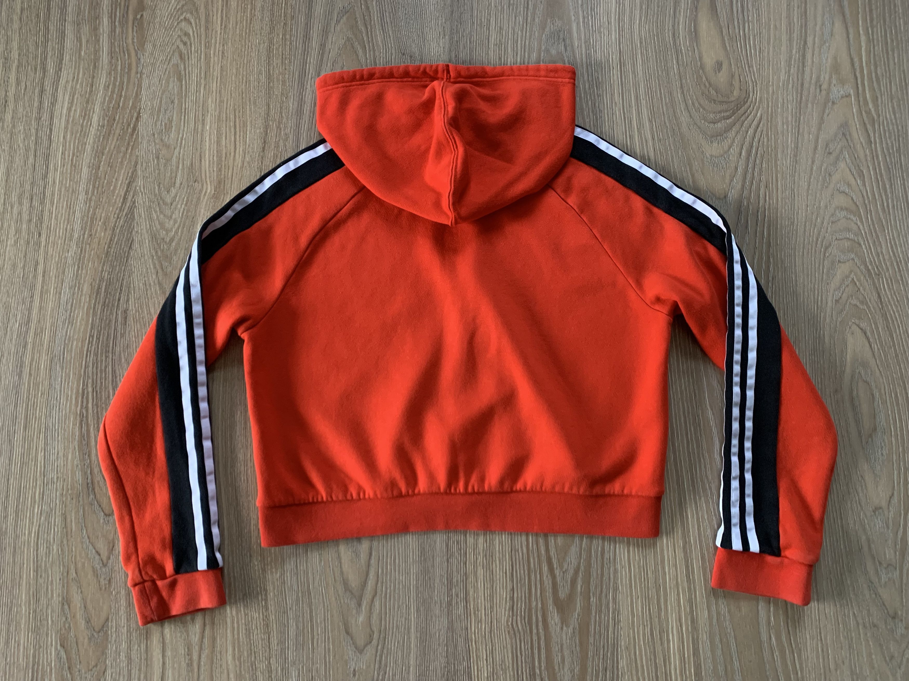 Adidas × Vintage Adidas Crop Centr Logo Printed Hoodie Size M / US 6-8 / IT 42-44 - 3 Thumbnail