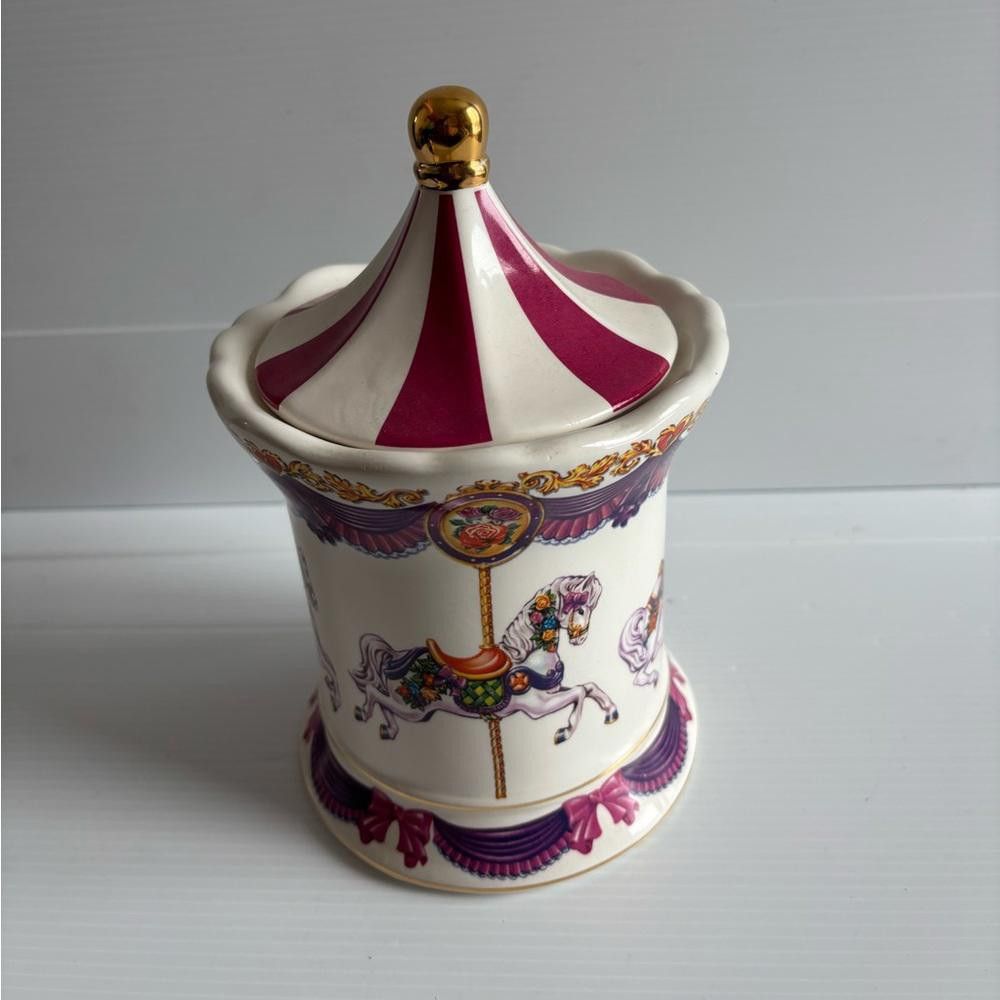 Designer Teleflora Gift Carousel Music Box Jar Size ONE SIZE - 2 Thumbnail