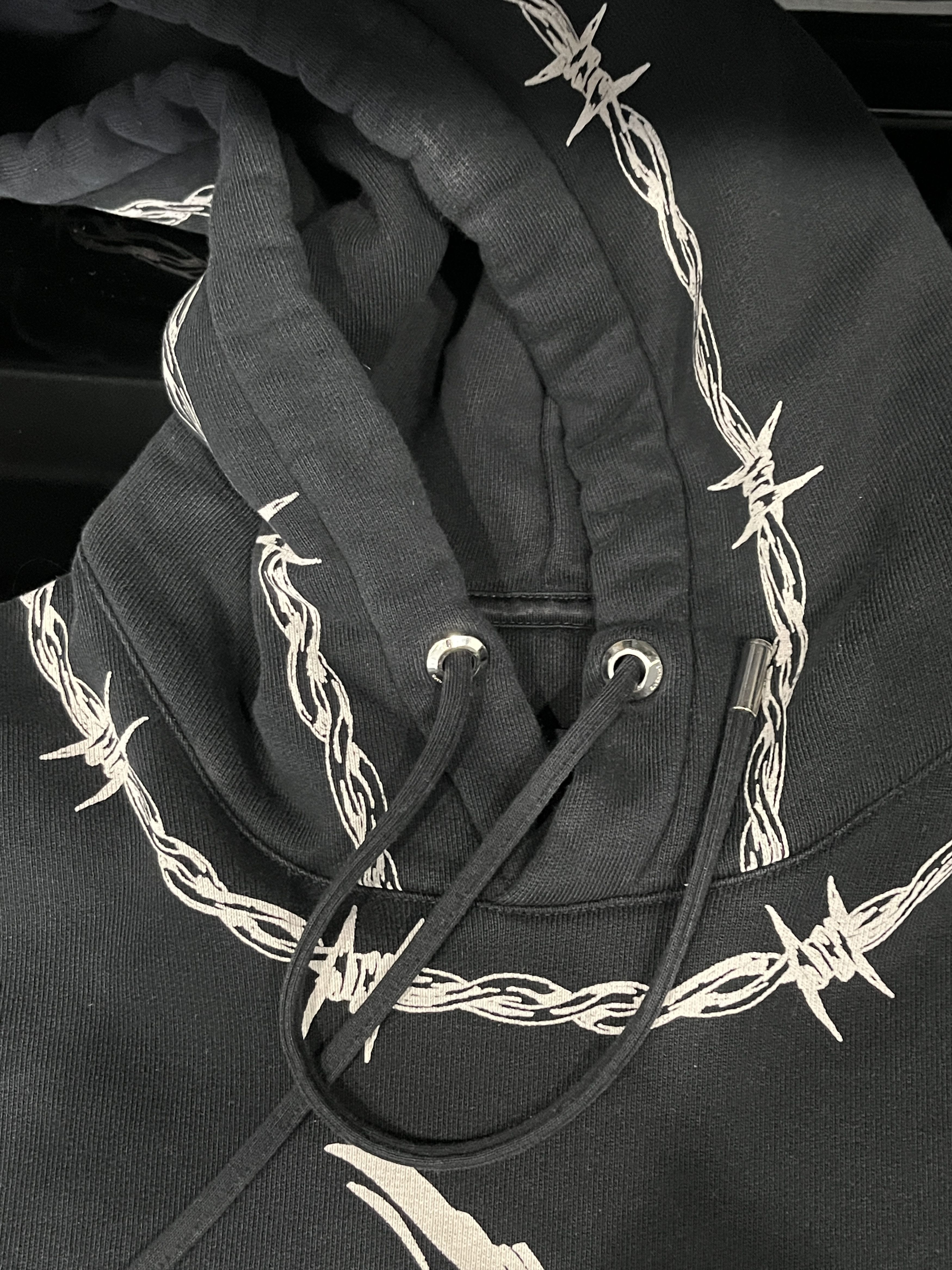 Givenchy Givenchy FW21 Barbed Wire Eagle Gothic Destroy Lonely Hoodie Size US M / EU 48-50 / 2 - 7 Thumbnail