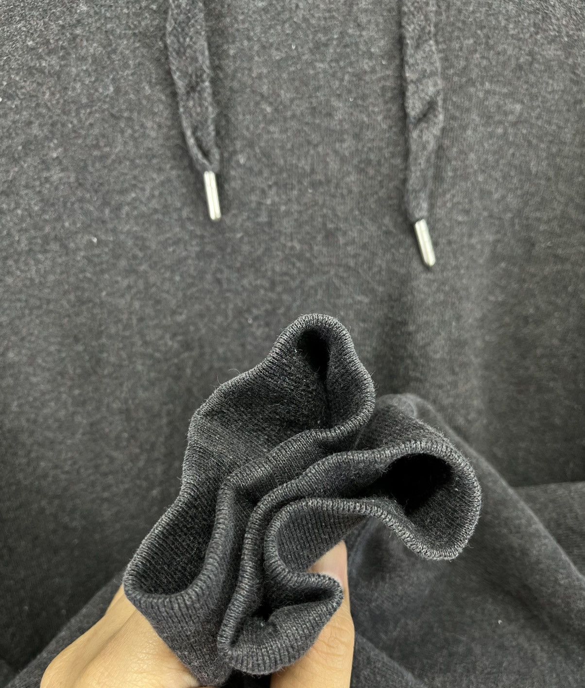 Undercover × Uniqlo Undercover X Uniqlo Rare Hoodie Sweatshirts Size US M / EU 48-50 / 2 - 7 Thumbnail
