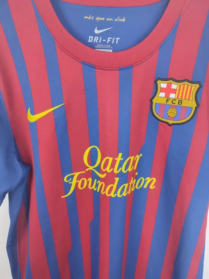 Nike FC BARCELONA 2011-12 HOME FOOTBALL SHIRT Kit SOCCER JERSEY Size US S / EU 44-46 / 1 - 13 Thumbnail