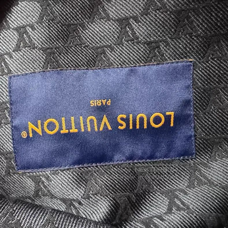 Louis Vuitton Louis Vuitton 25 New Full Embroidered Logo Jacket Size US L / EU 52-54 / 3 - 3 Thumbnail