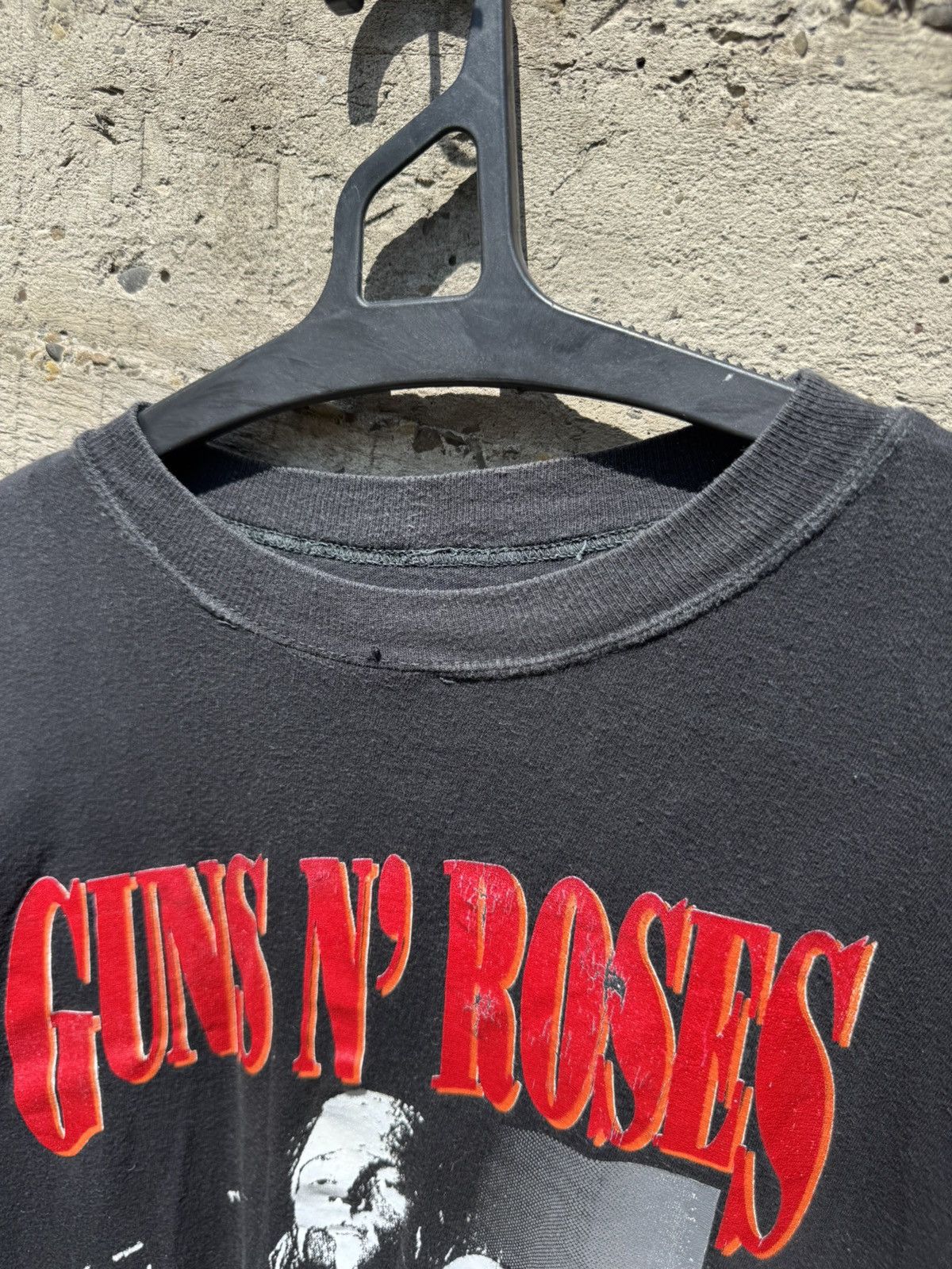 Vintage Vintage 90s Guns N' Roses Axl Roses Crewneck T-shirt Size US XL / EU 56 / 4 - 4 Thumbnail