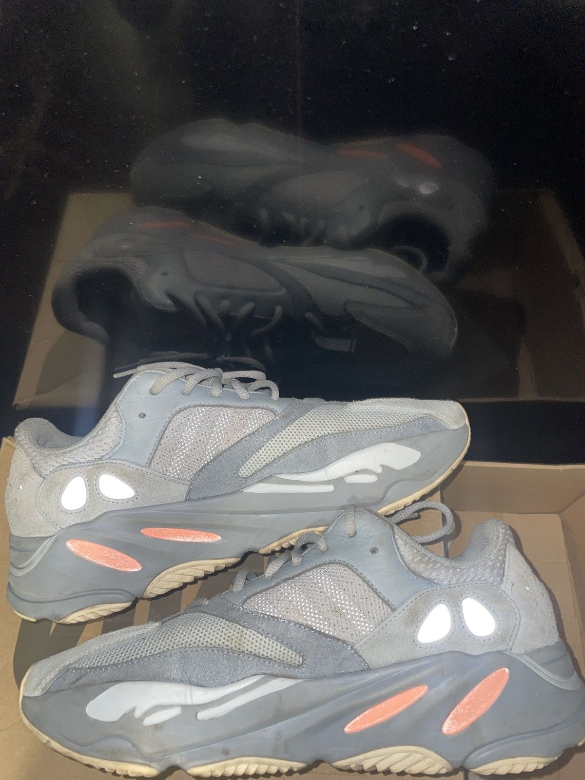 Yeezy Yeezy 700 Inertia Size US 10.5 / EU 43-44 - 4 Thumbnail