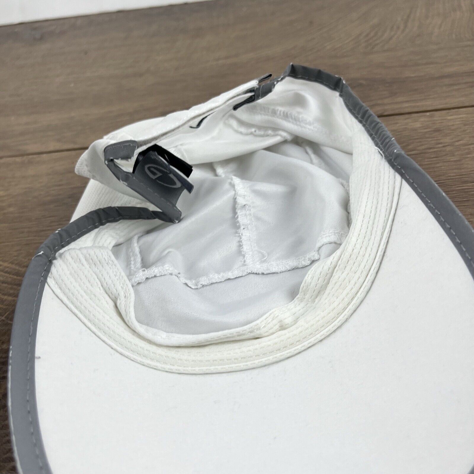 Other White Athletic Hat Running White Hat White Adjustable Hat Wh Size ONE SIZE - 12 Thumbnail