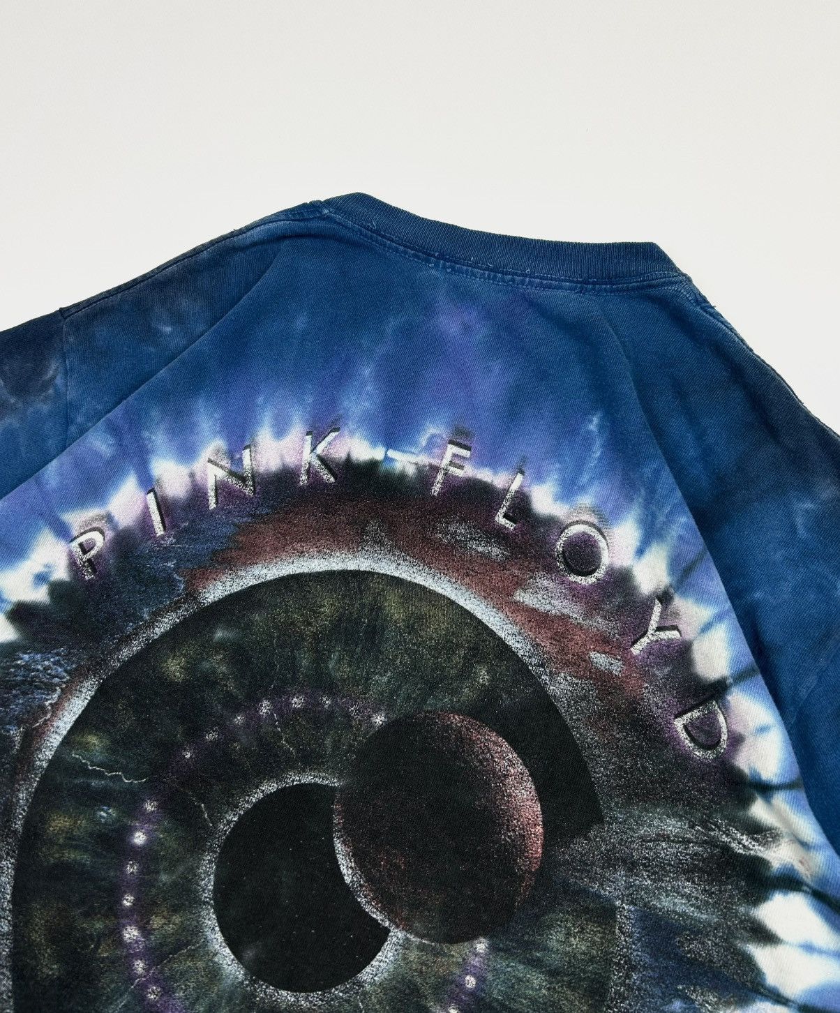 Liquid Blue × Pink Floyd × Vintage Vintage Pink Floyd x Liquid Blue 2005 Tie Dye T Shirt Size US M / EU 48-50 / 2 - 8 Thumbnail