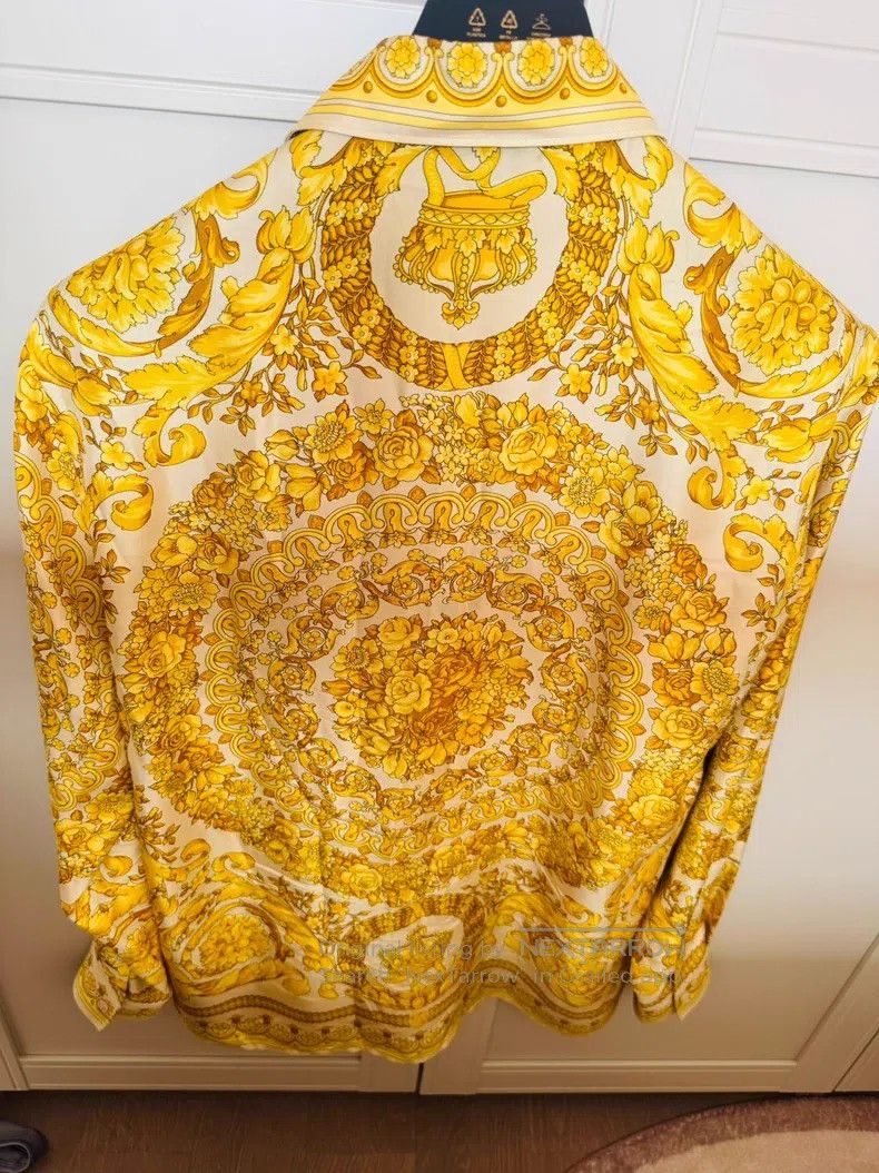 Versace Versace Baroque silk long-sleeved shirt Size US S / EU 44-46 / 1 - 2 Thumbnail