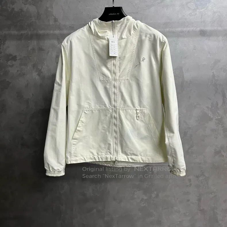 Louis Vuitton Louis Vuitton White Solid Windproof Hooded Casual Jacket Size US M / EU 48-50 / 2 - 1 Thumbnail