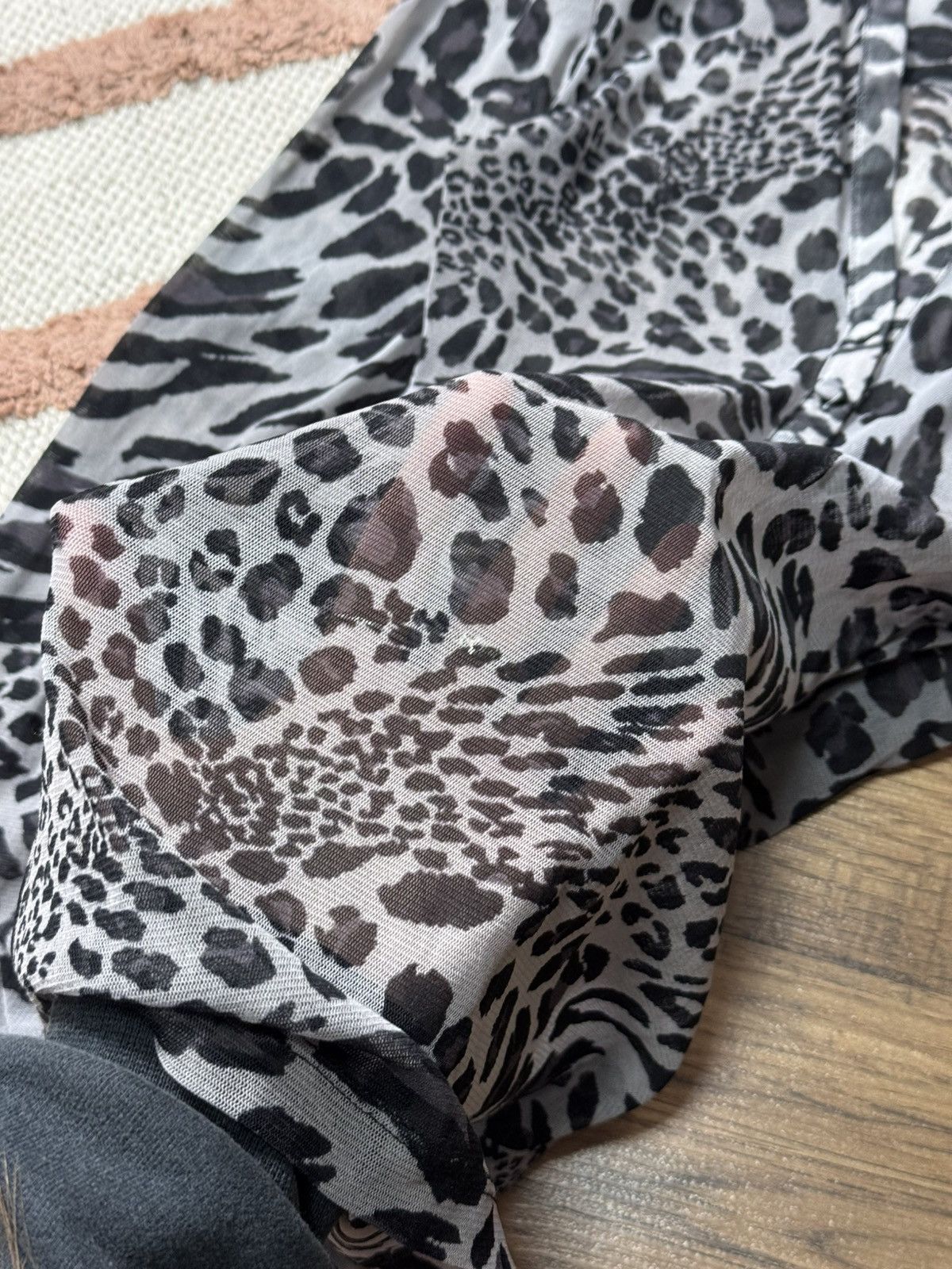 Vintage VINTAGE MESH LEOPARD PRINTED 2000s BLOUSE Size S / US 4 / IT 40 - 7 Thumbnail