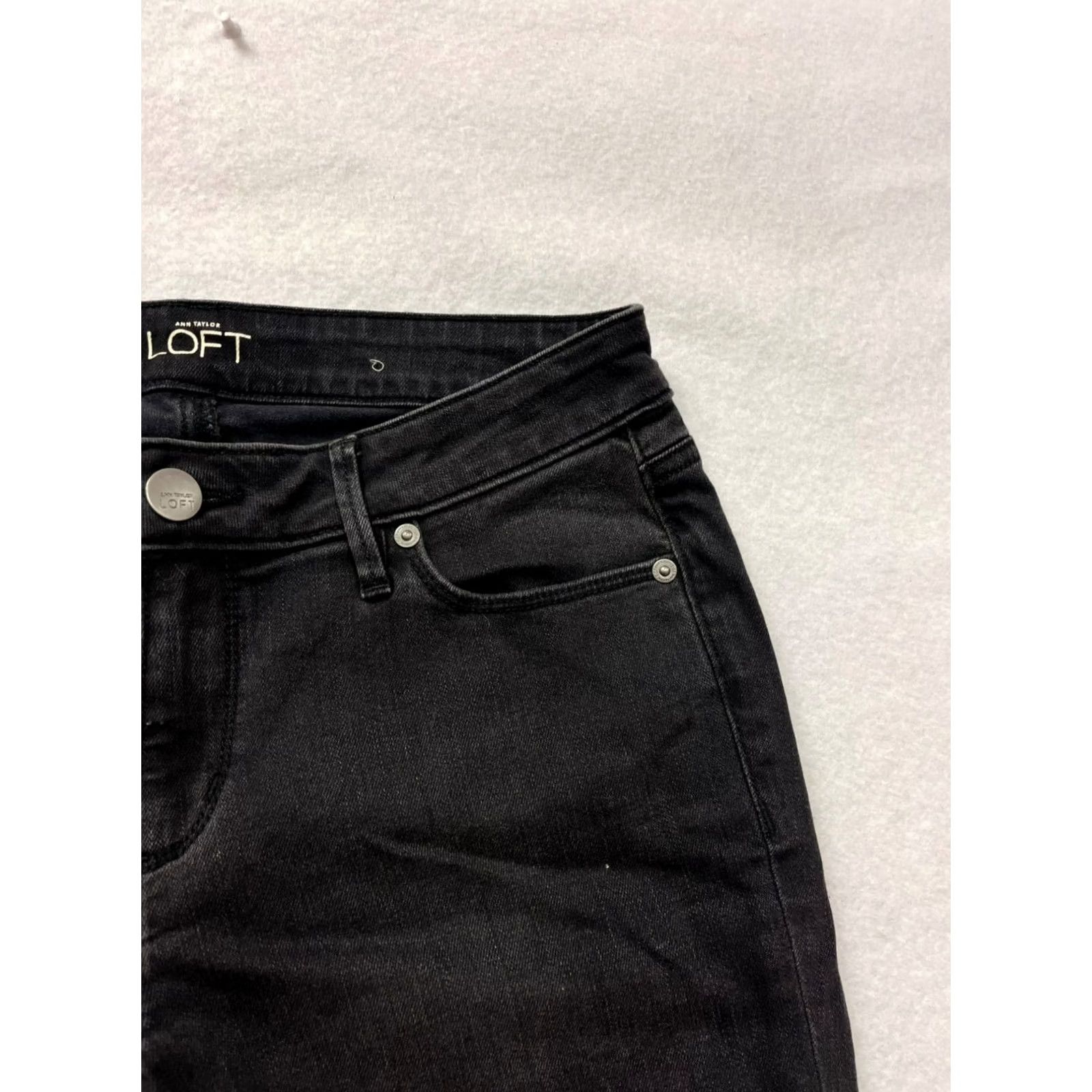 Ann Taylor Ann Taylor Loft Jeans Womens 27/4 Black Denim Curvy Skinny Ankle NWT Denim NWT Womens 27 Curvy Skinny Ankle Jeans Black Denim Size 27" / US 4 / IT 40 - 5 Thumbnail