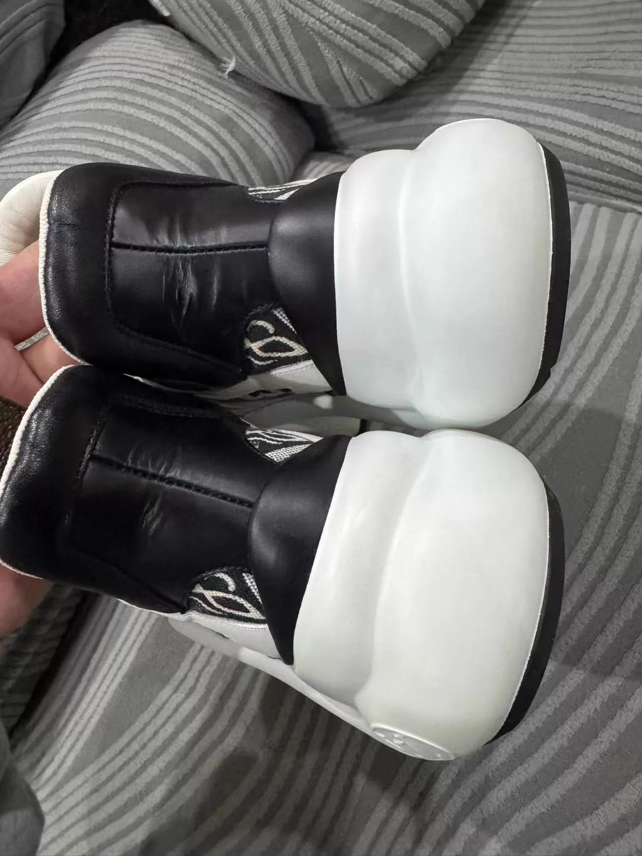Louis Vuitton Lv1854 Dad Sneaker 37.5 EU Worn 2x Size US 7 / IT 37 - 3 Thumbnail