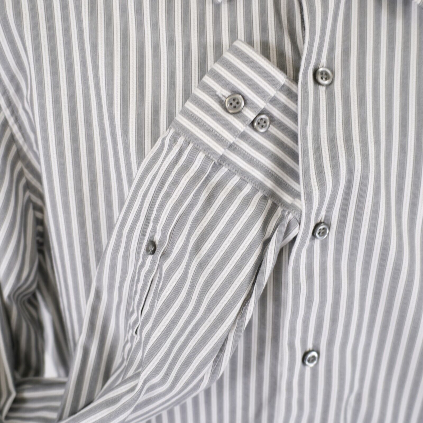 Apt. 9 Apt. 9 Superfine 80% Cotton Gray White Striped Large Collare Size US L / EU 52-54 / 3 - 2 Thumbnail