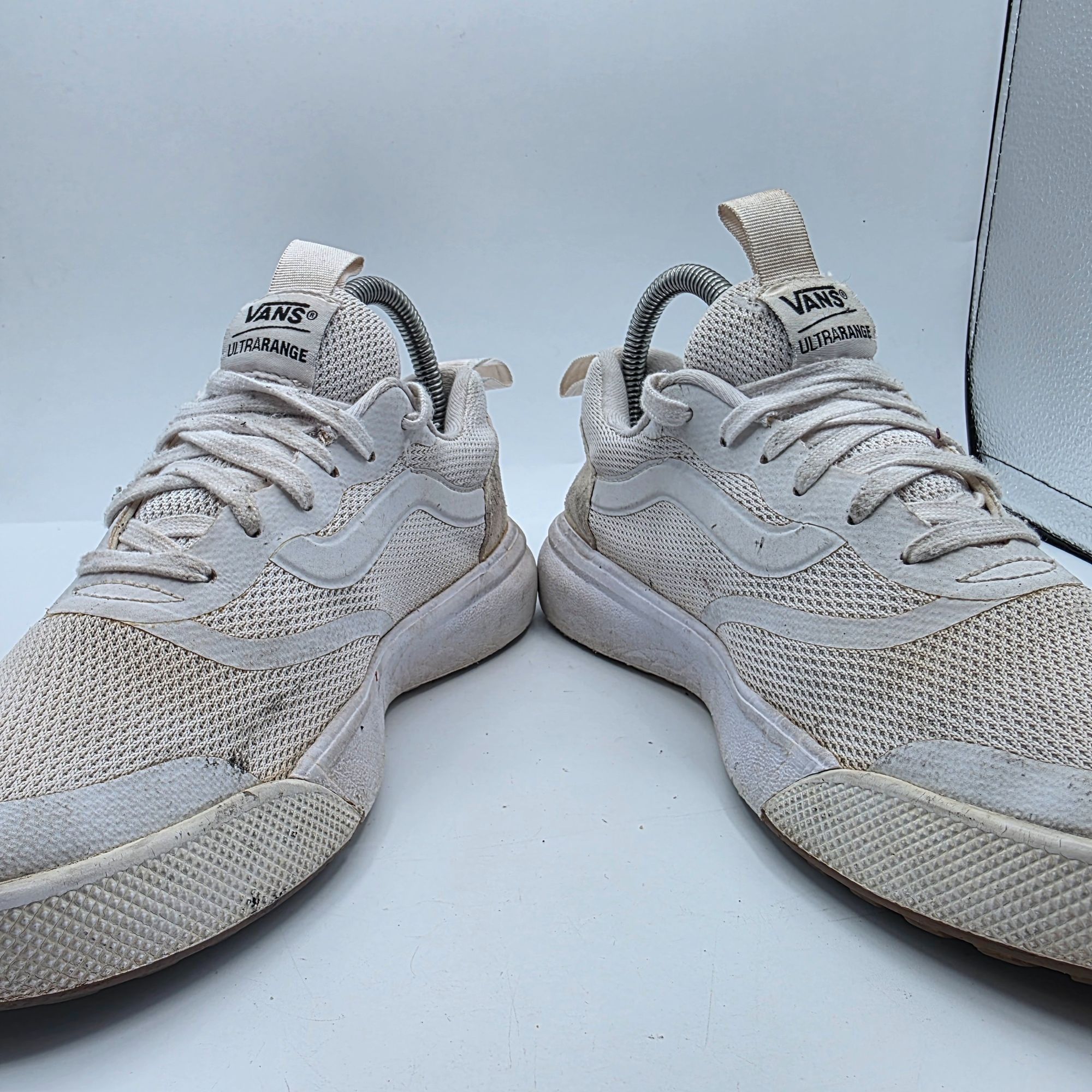 Vans Vans UltraRange Womens 8 White Athletic Shoes Lightweight Ca Size US 8 / IT 38 - 3 Thumbnail
