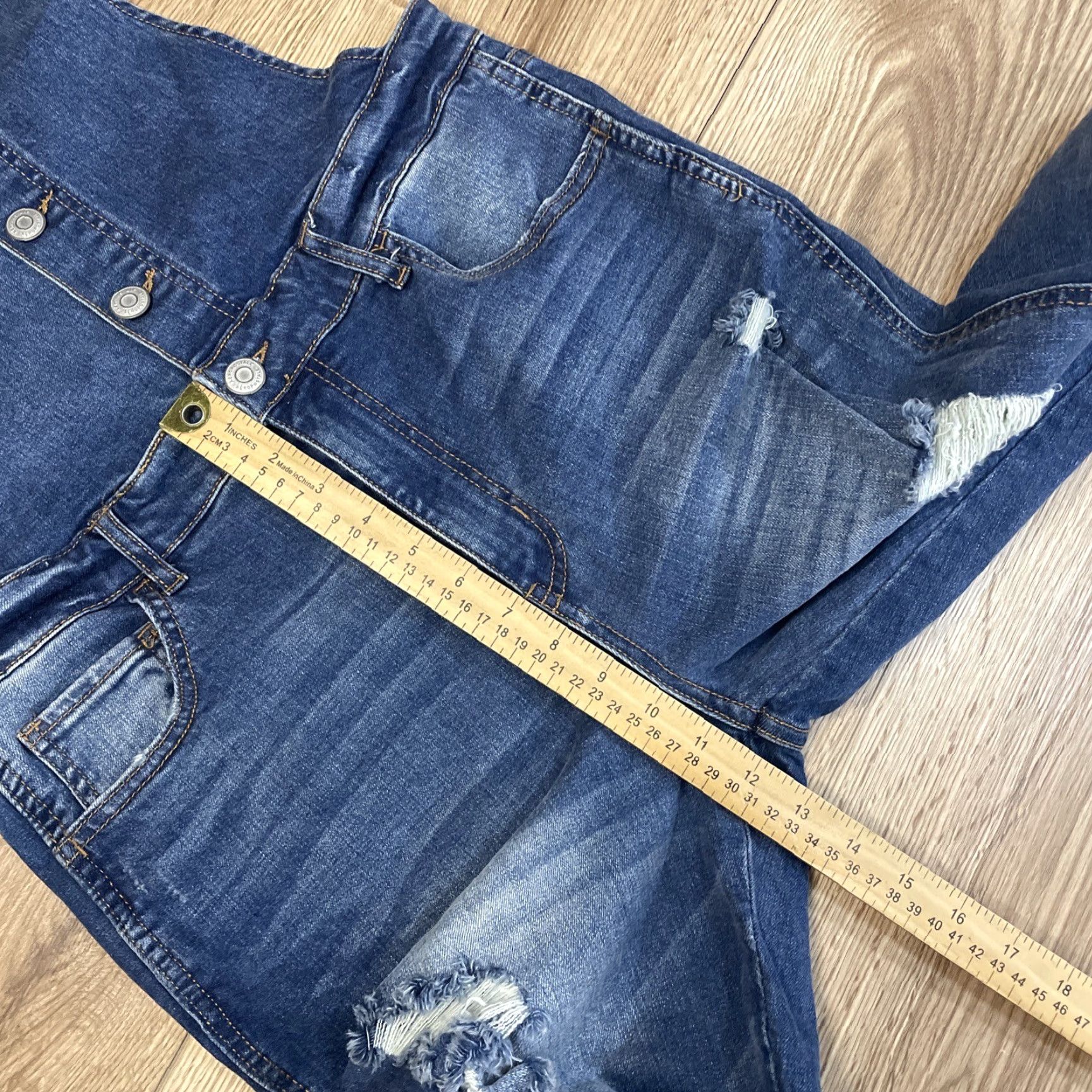 Aeropostale VINTAGE Aeropostale Denim Bib Overalls Womens XL Medium Wash Distressed 80s 90s Festival Bohemian Grunge Size 40" / US 18 - 3 Thumbnail