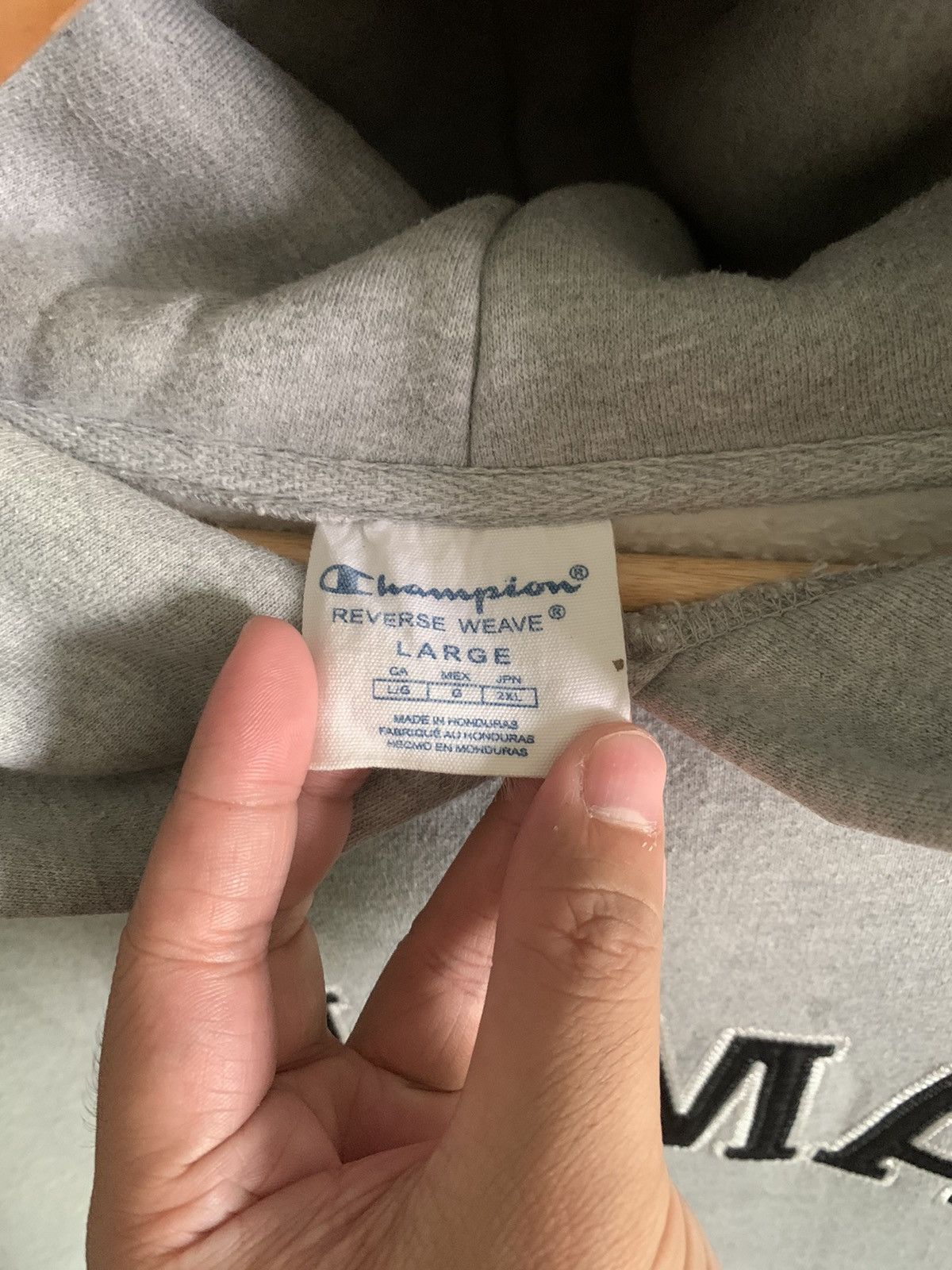 Champion × MoMA MoMA Reverse Weave Hoodie Size US XL / EU 56 / 4 - 2 Thumbnail