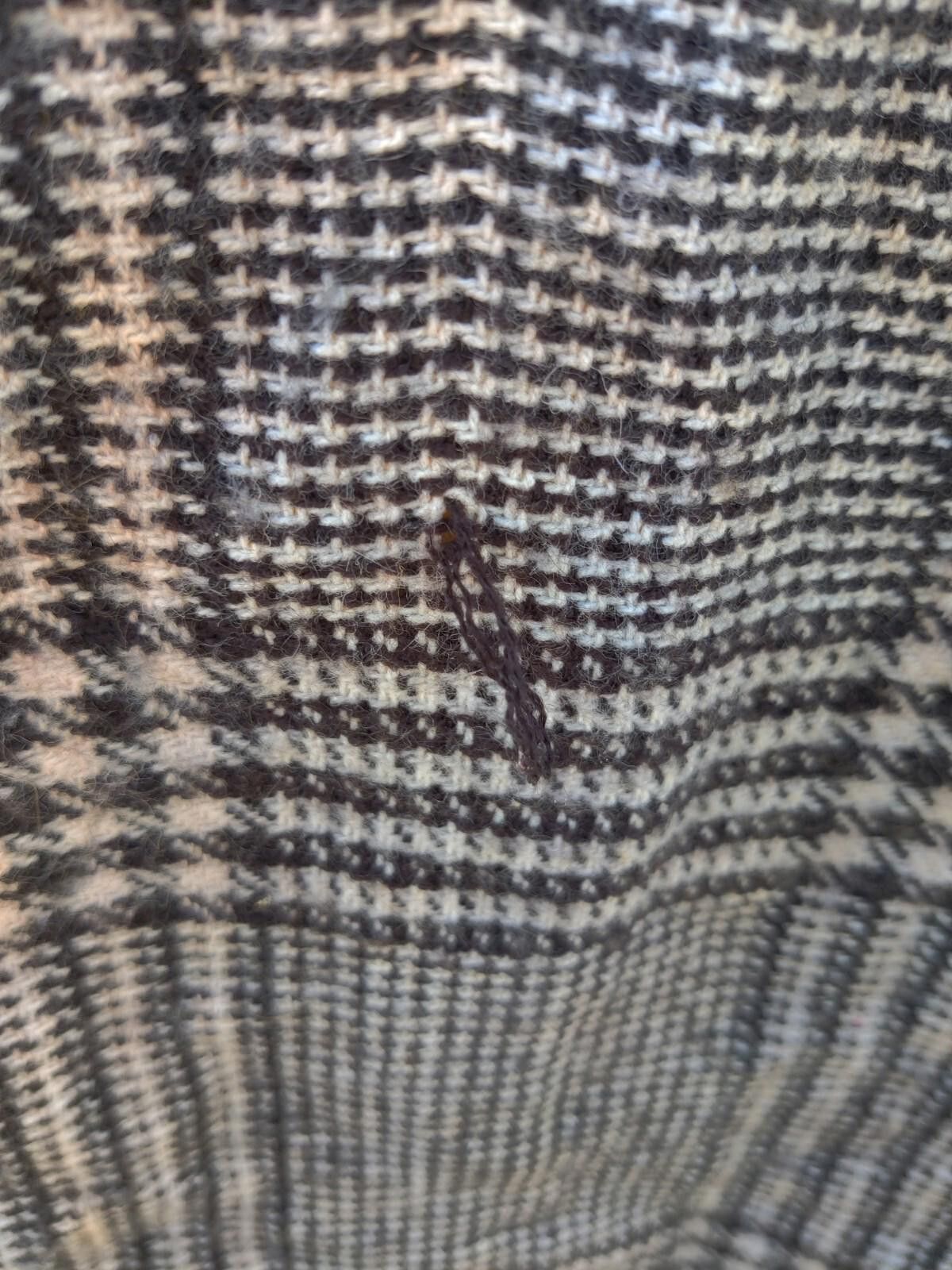 Other Time & Tru Black White Hounds Tooth Reversible Yellow Woven Size ONE SIZE - 11 Thumbnail