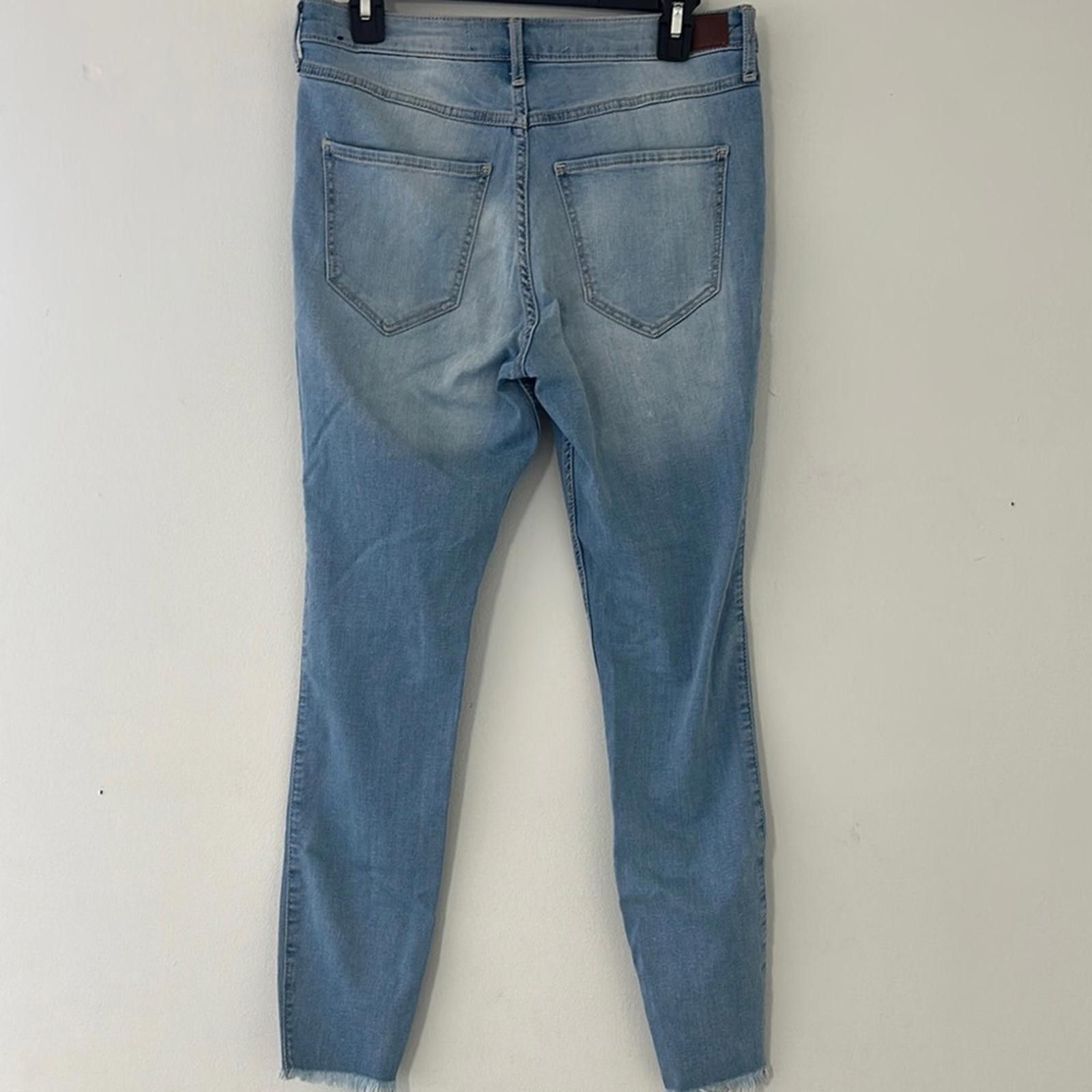 Hollister Hollister High Rise Skinny Blue Jeans Size 30" / US 8 / IT 44 - 4 Thumbnail
