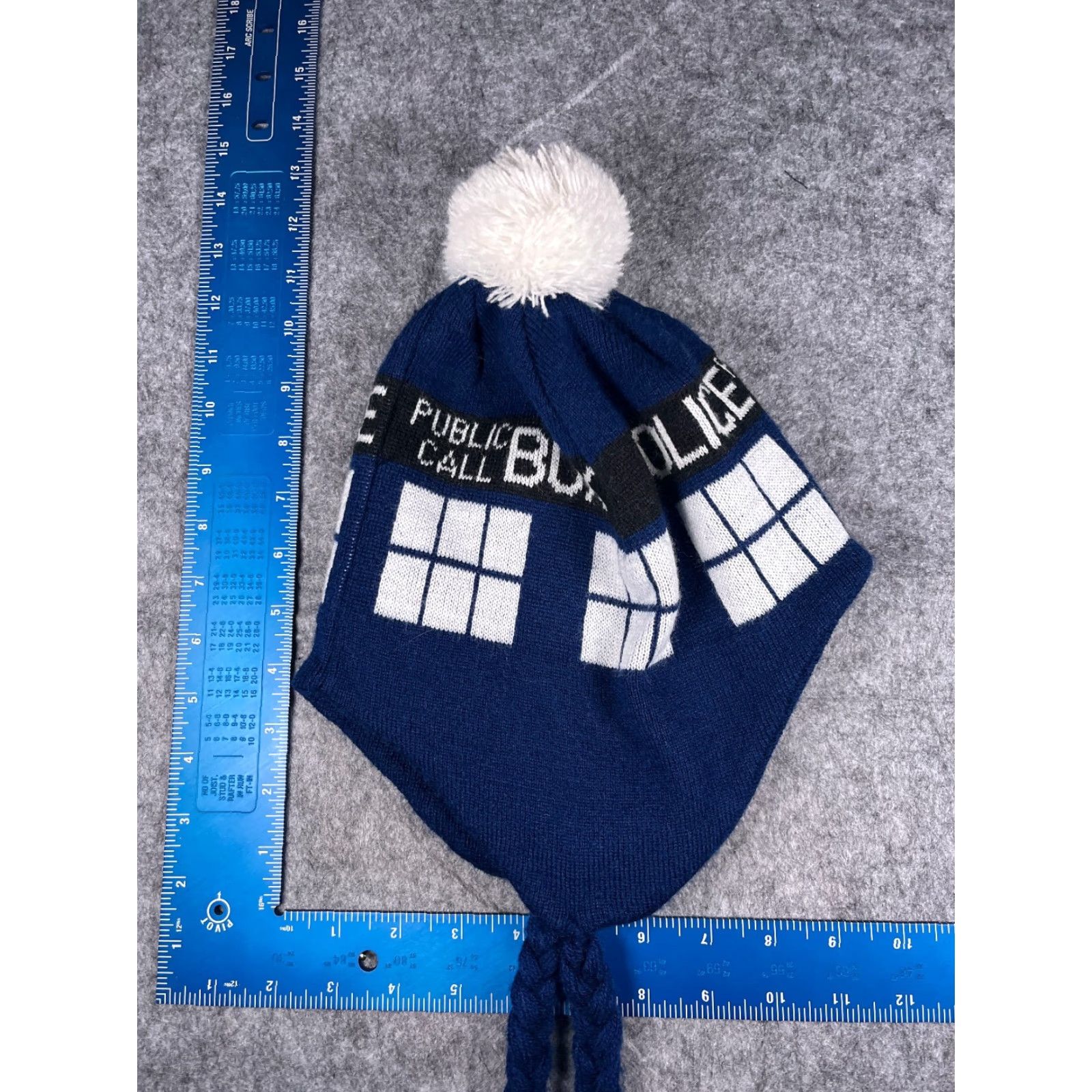 Vintage Dr Who Beanie Toque Adult One Size Blue Police Box Acrylic Ear Flap Tassel Pom Size ONE SIZE - 6 Thumbnail