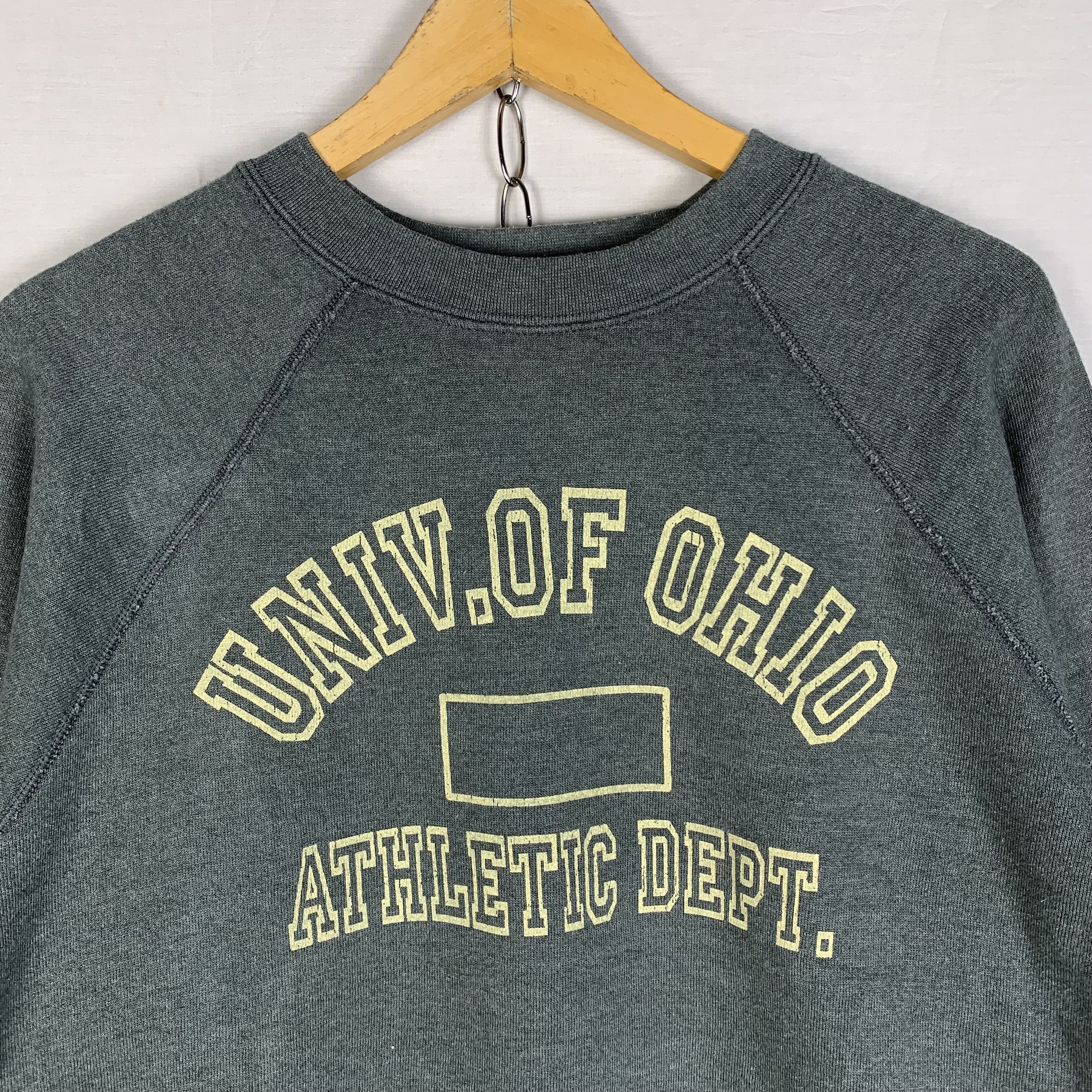 Vintage Vintage Ohio University Athletic Dept Sweatshirt Crewneck Size US M / EU 48-50 / 2 - 2 Thumbnail