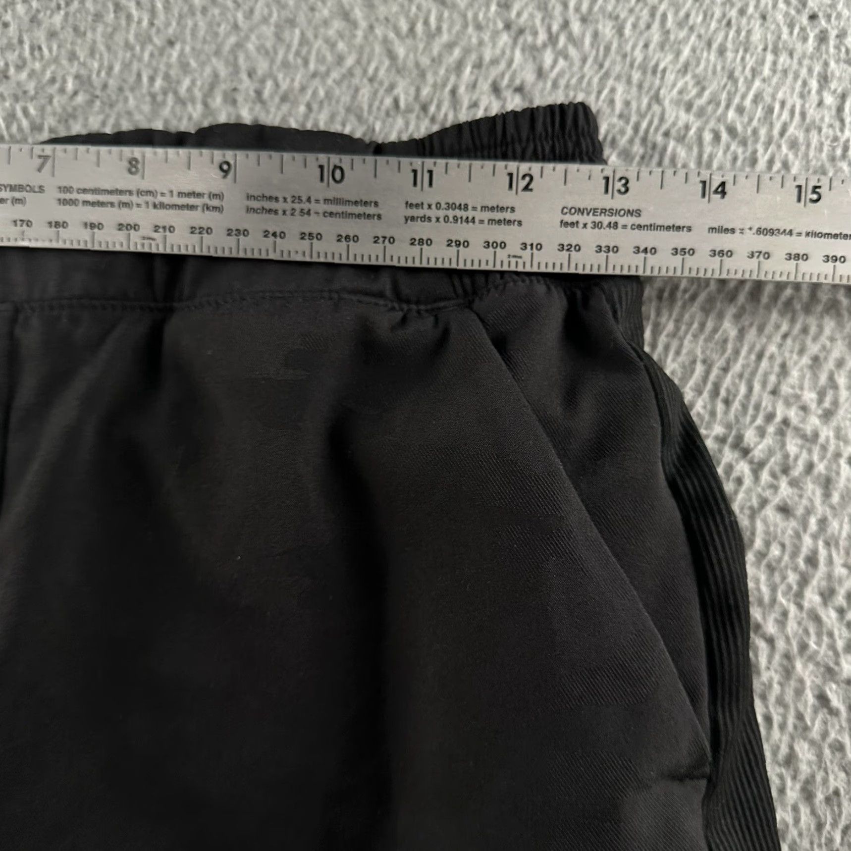 Athleta Athleta Pants Black 2 Jogger Mid Rise Camo Stretch Lined Polyester Blend Womens Tapered Jogger Feature: Stretch Size 26" / US 2 / IT 38 - 7 Thumbnail