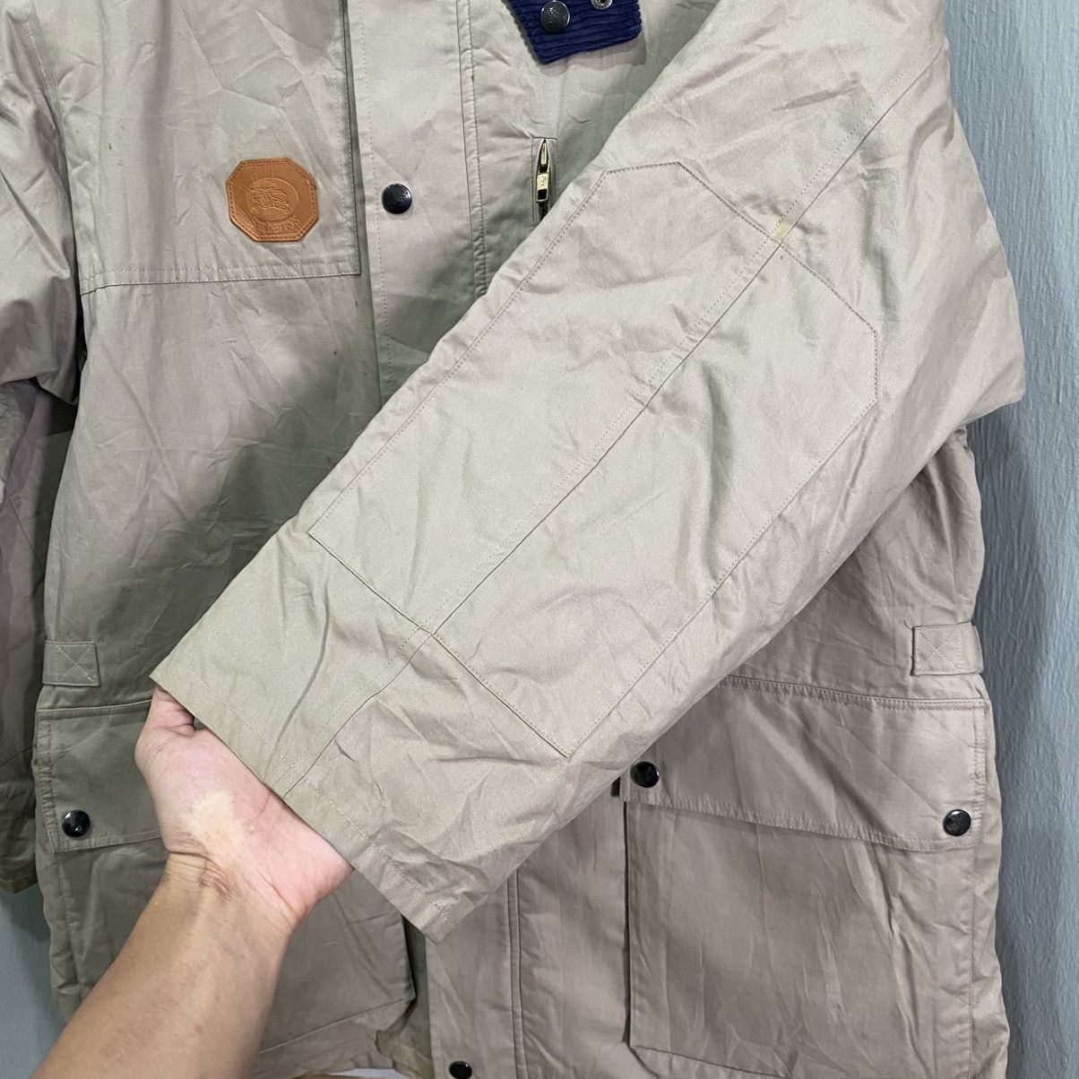 Burberry Vintage Burberry Corduroy Collar Hunting Canvas Field Jacket Size US L / EU 52-54 / 3 - 14 Thumbnail