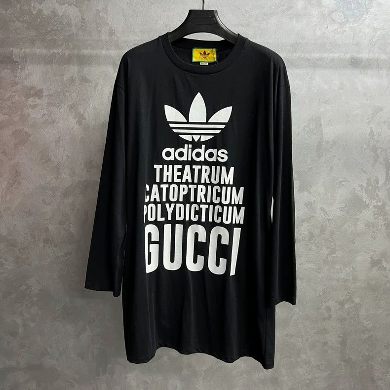 Gucci Gucci Adidas black and white printed pattern logo round nec Size US L / EU 52-54 / 3 - 1 Thumbnail