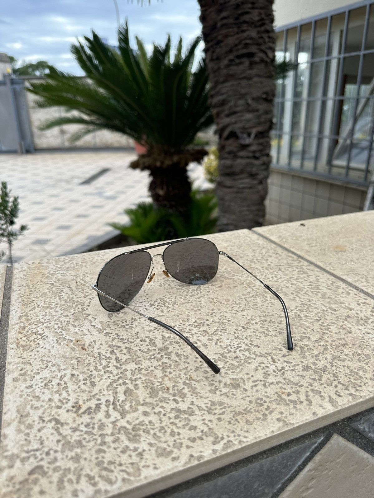 Gucci Gucci Sunglasses GG1852/S Size ONE SIZE - 4 Thumbnail