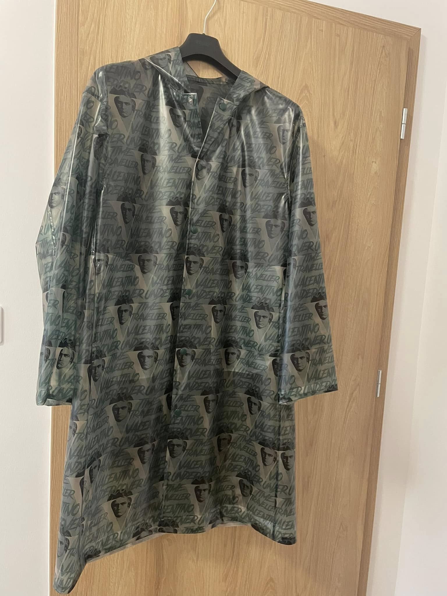 Undercover × Valentino Valentino x Undercover Long Raincoat Size US L / EU 52-54 / 3 - 2 Thumbnail