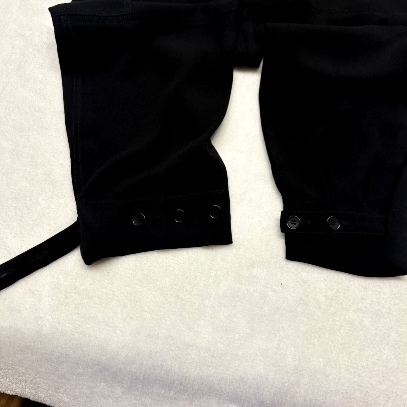 Trina Turk Trina Turk Jogger Pants High Rise Black Button Cuff Pants Size 4 Size 27" / US 4 / IT 40 - 7 Thumbnail