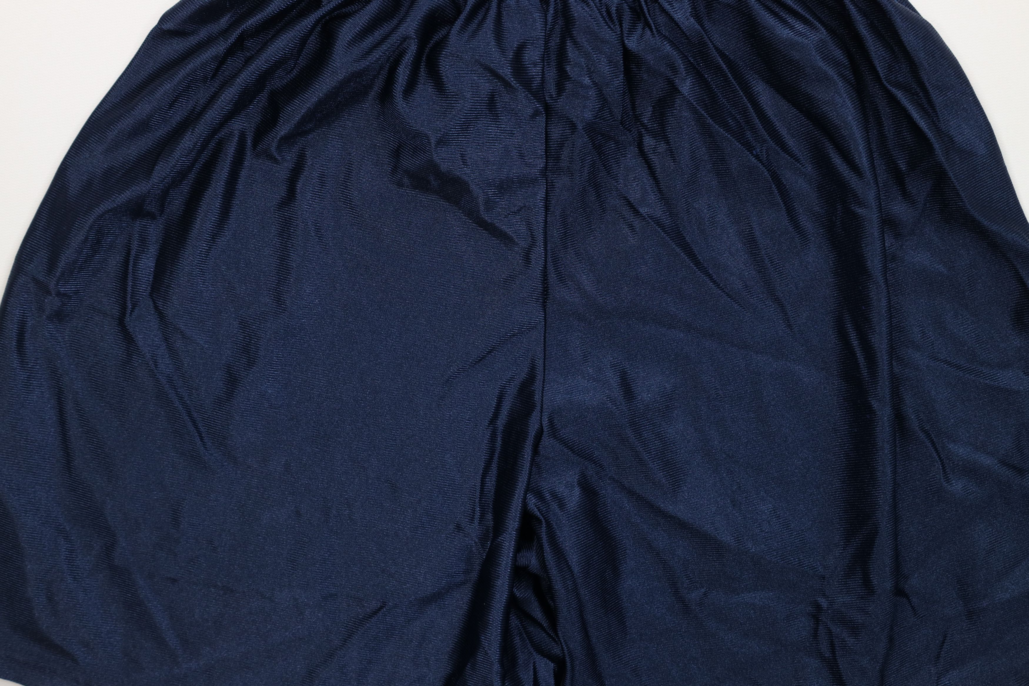 Vintage Vintage 90s Streetwear Nylon Basketball Gym Shorts Blue USA Size US 30 / EU 46 - 9 Thumbnail