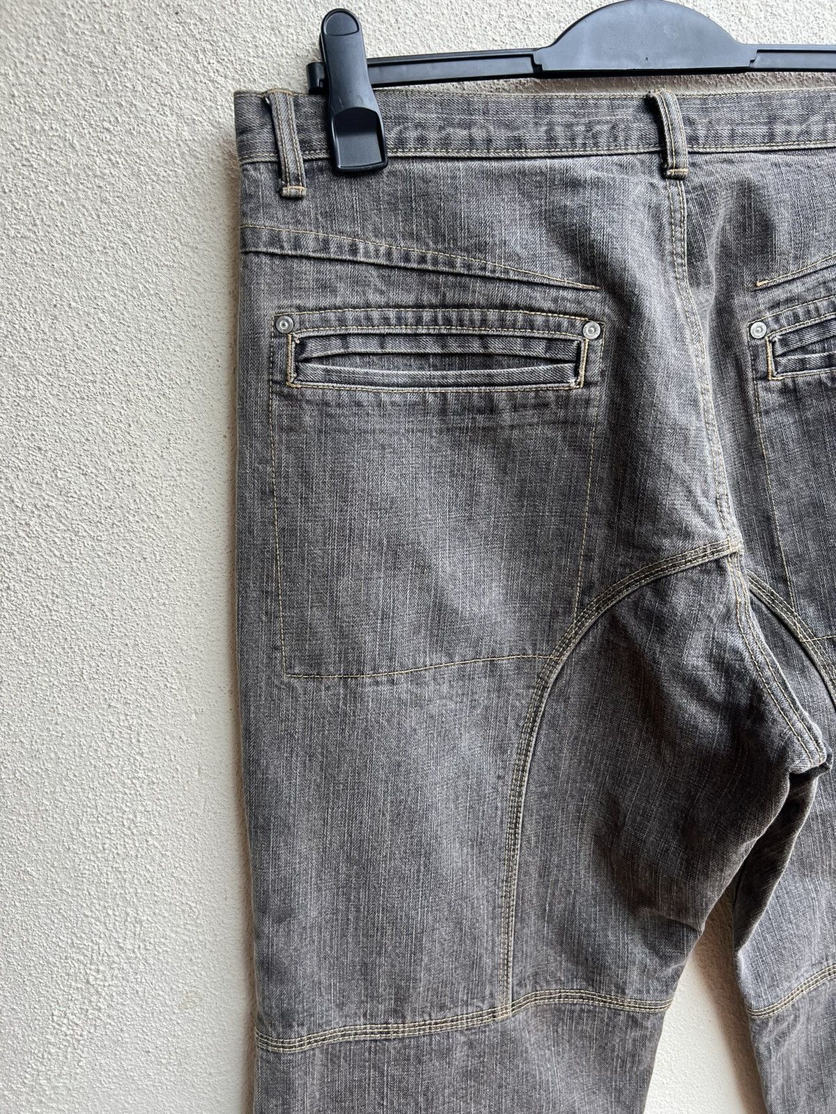 Japanese Brand × MasterPiece Vintage Masterpiece X Mad Hectic Multi Pocket Baggy Jeans Size US 36 / EU 52 - 16 Thumbnail