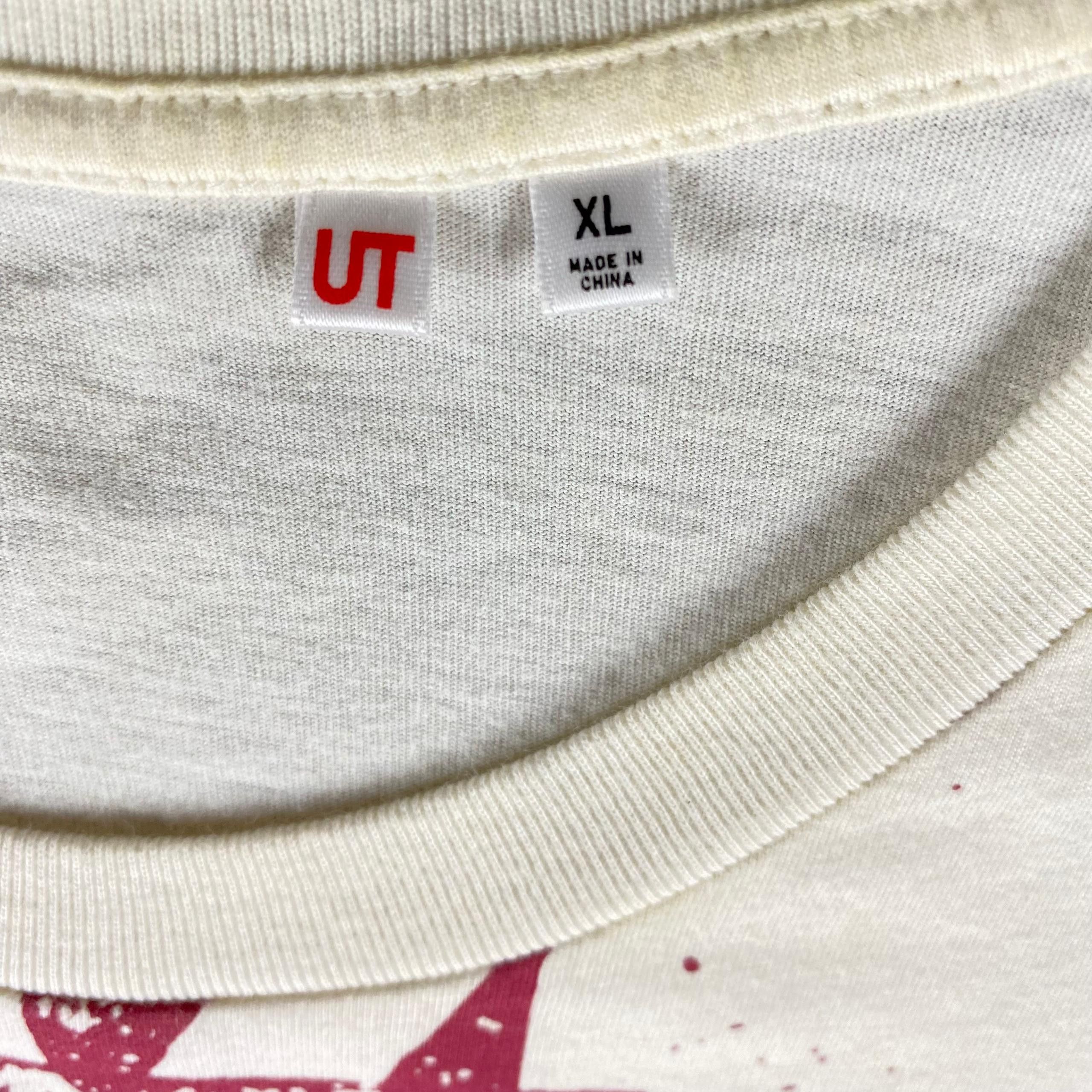 Uniqlo Vintage Music Television by Uniqlo Tshirt Size US L / EU 52-54 / 3 - 8 Thumbnail