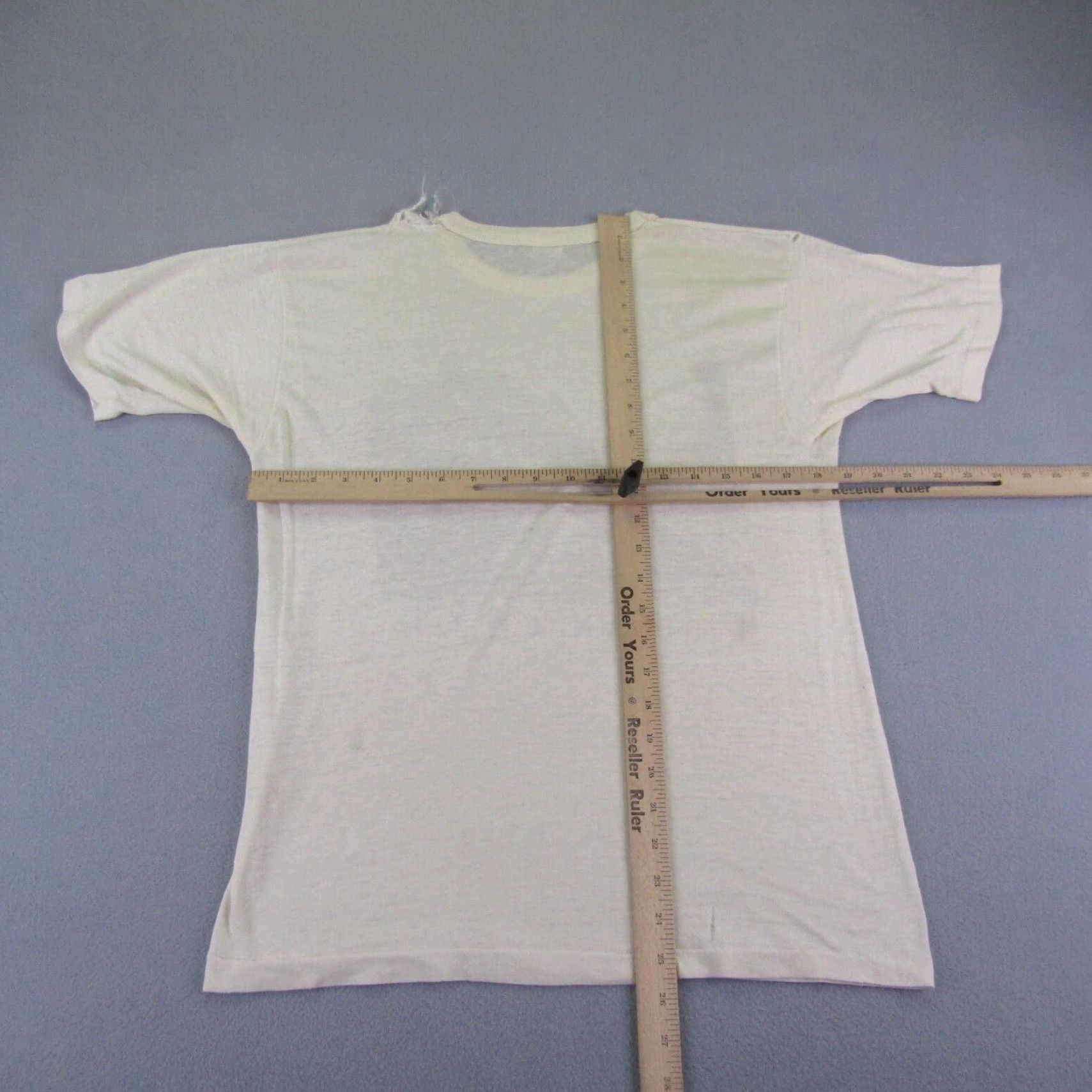 Champion VINTAGE Champion Shirt Men L White Westown School Quaker Single Stitch 70s Team Logo 70s Mens Shirt Size US L / EU 52-54 / 3 - 6 Thumbnail