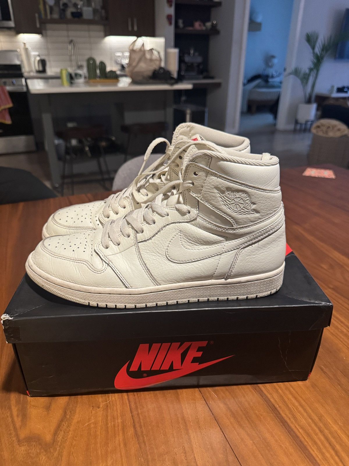 Jordan Brand × Nike Air Jordan 1 Retro High OG Size US 11 / EU 44 - 1 Thumbnail