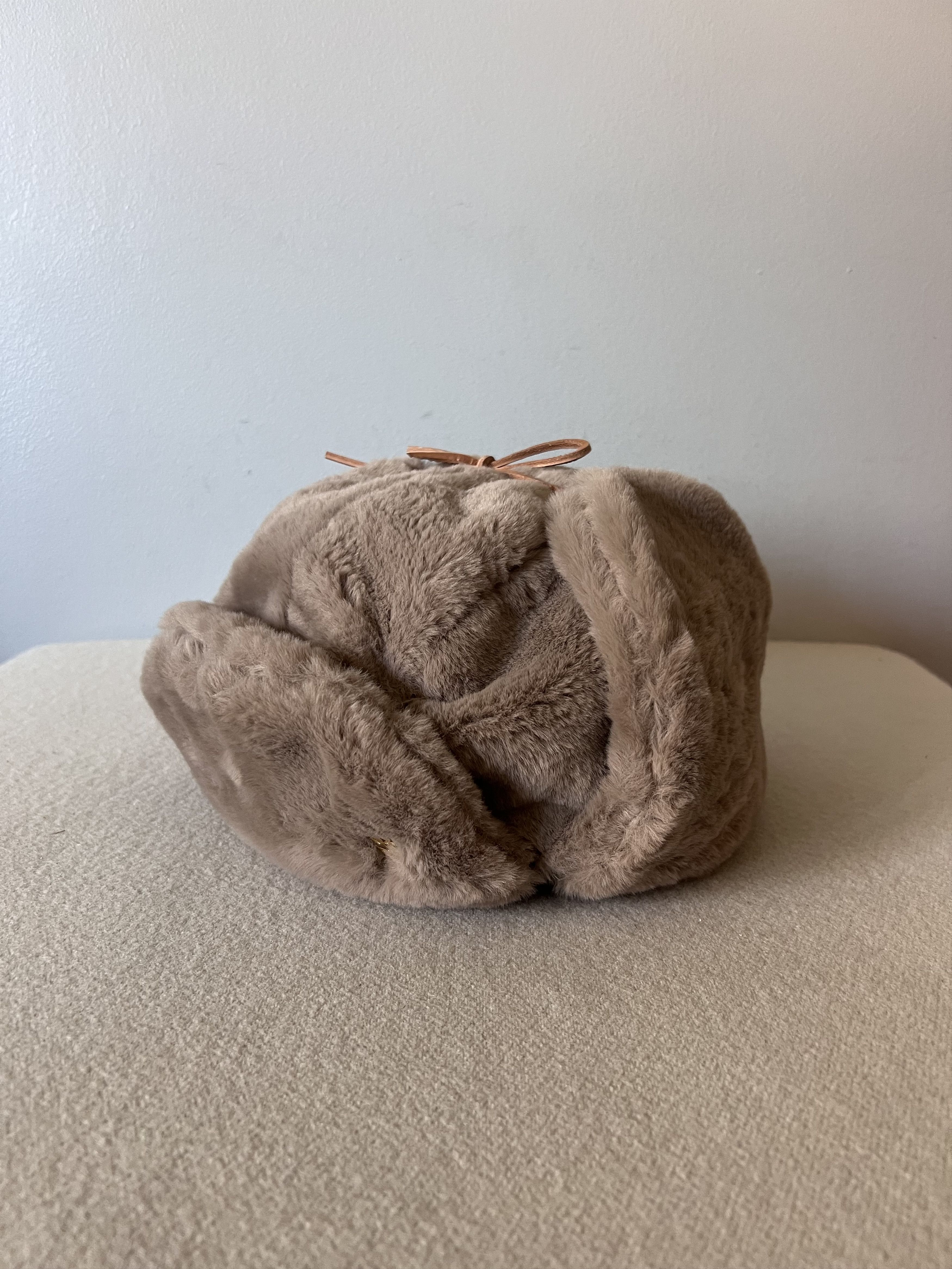 Aime Leon Dore Aime Leon Dore Fur Earflap Hat in Oatmeal Size ONE SIZE - 1 Thumbnail