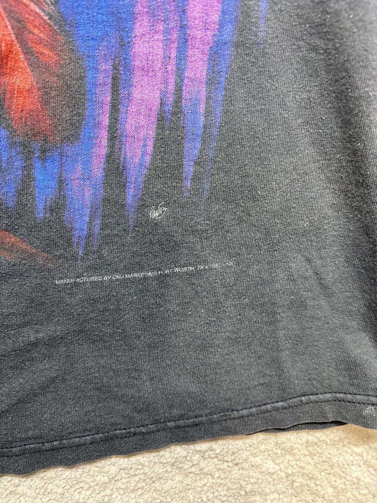 Vintage 1993 vtg 3D Emblem Native American Wolf Eagle Spirit T Shirt Size US XL / EU 56 / 4 - 3 Thumbnail