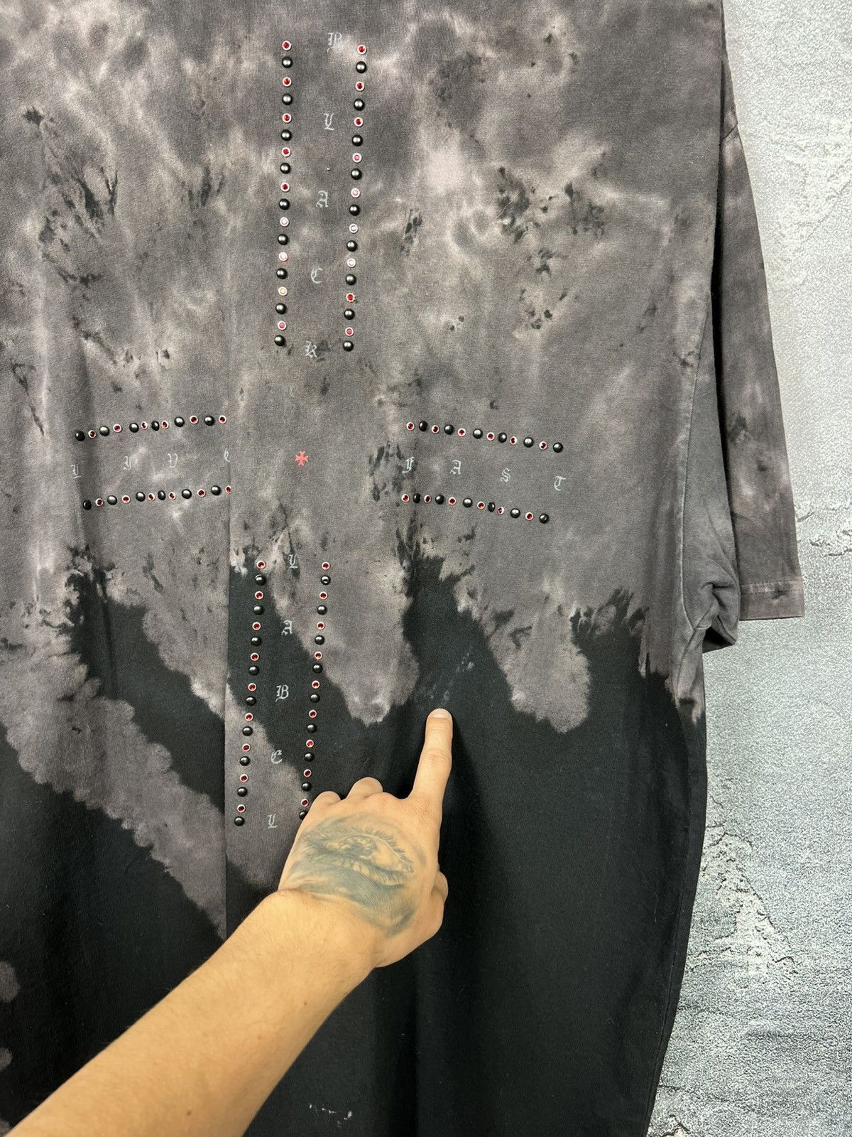 Affliction Affliction 3XL All Over Print Rhinestone Kross Logo T-shirt Size US XXL / EU 58 / 5 - 9 Thumbnail