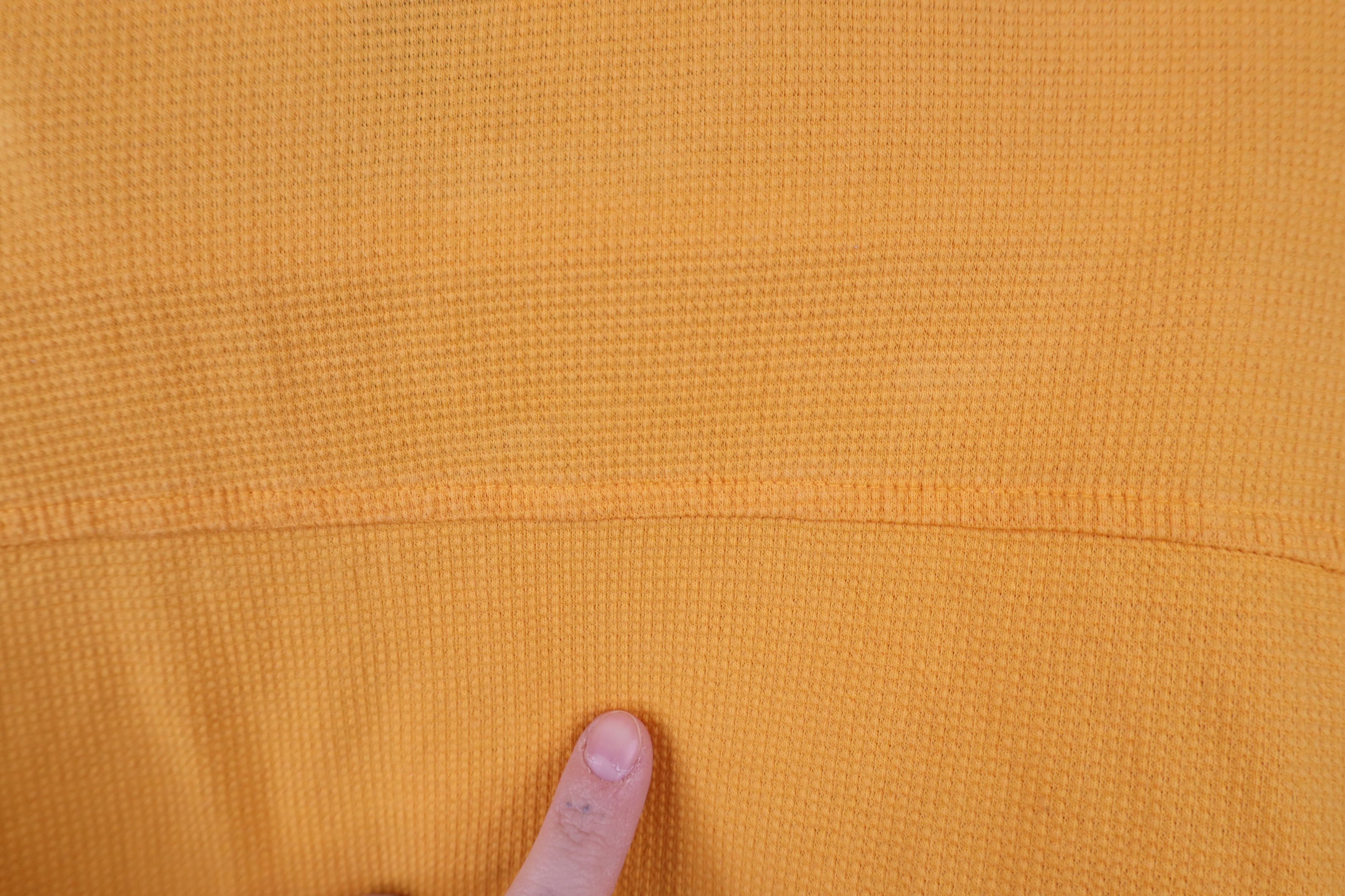 Vintage Vintage 90s University of Michigan Thermal Waffle Knit Polo Size US M / EU 48-50 / 2 - 9 Thumbnail