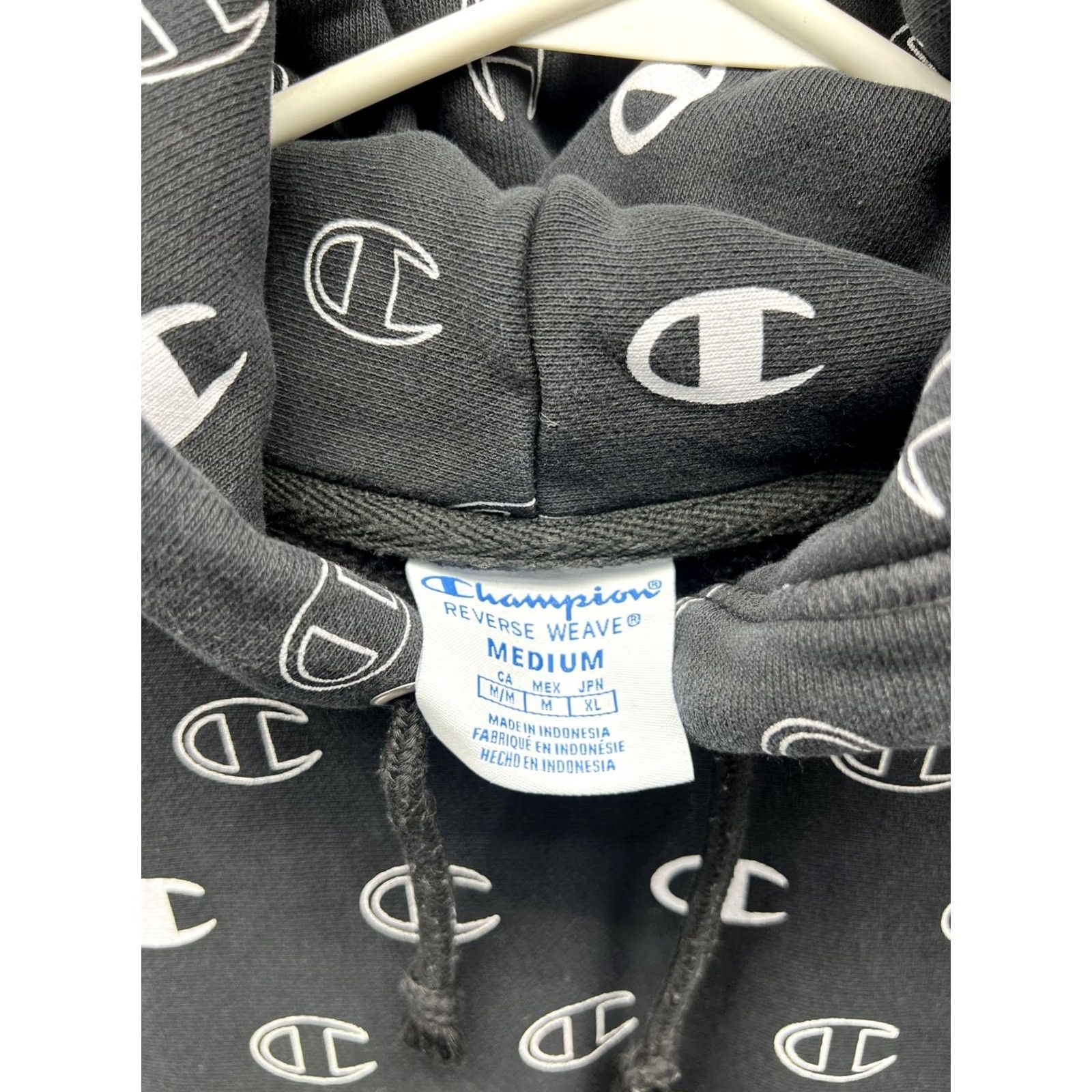 Champion VINTAGE Champion Reverse Weave Hoodie Mens Medium Black All Over Logo Fleece Pullover Size US M / EU 48-50 / 2 - 2 Thumbnail