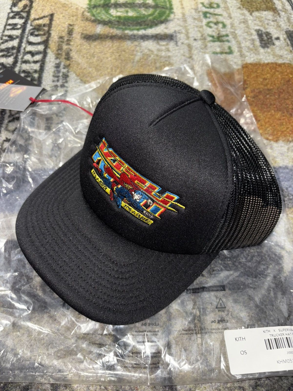帽子 Kith x Superman Nolan Trucker Hat Black KHM051125-001-Front.jpg?v=