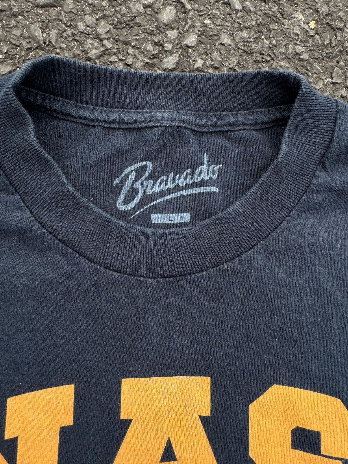 Bravado × Nas × Rap Tees Nas Illmatic Bravado Hip Hop Rap Tour T-Shirt Size US L / EU 52-54 / 3 - 7 Thumbnail