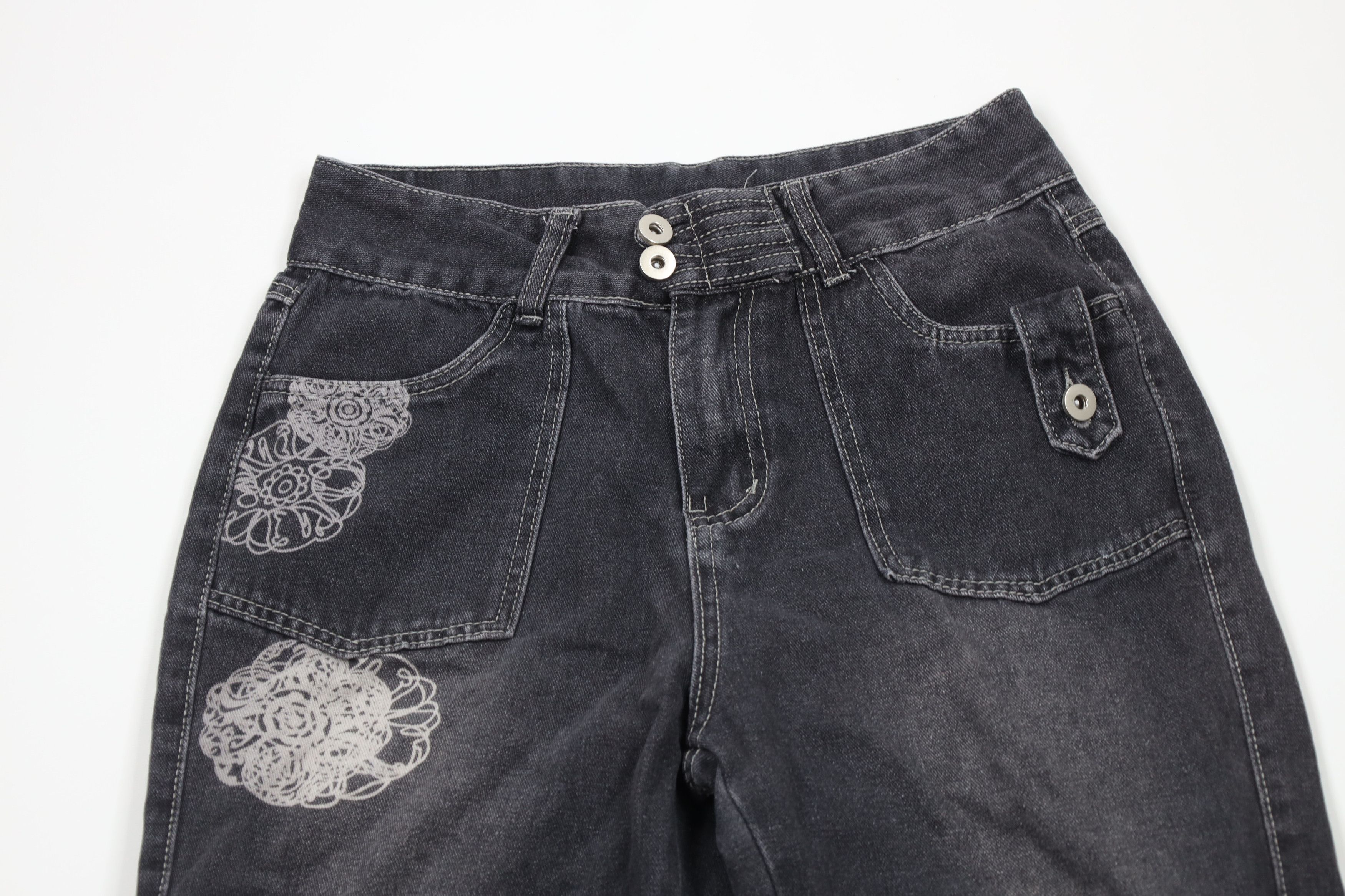 Vintage Vintage 90s Y2K Streetwear Geometric Baggy Cargo Jeans Size 26" / US 2 / IT 38 - 2 Thumbnail